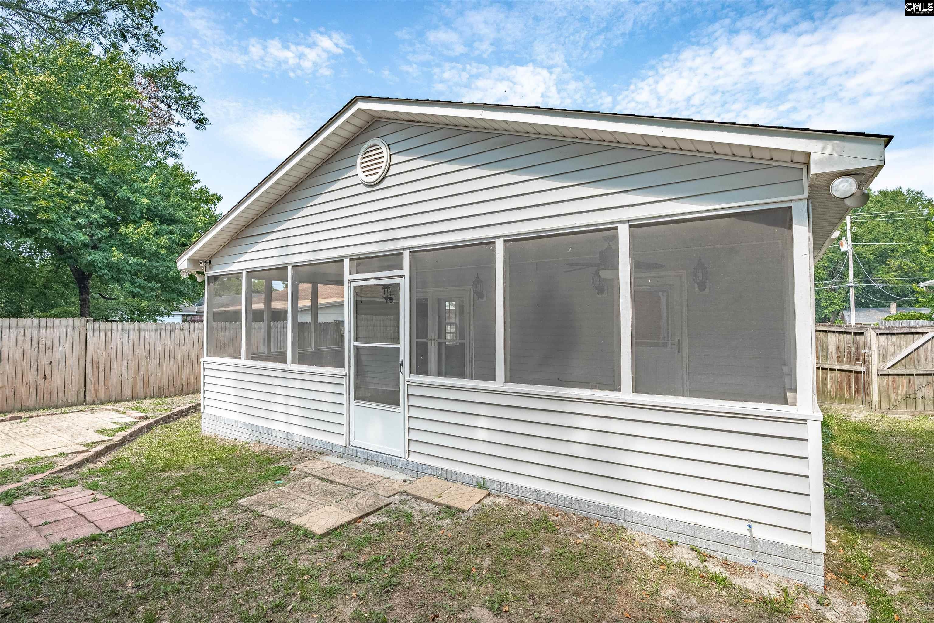 1430 Dahlia Road Columbia, SC 29205