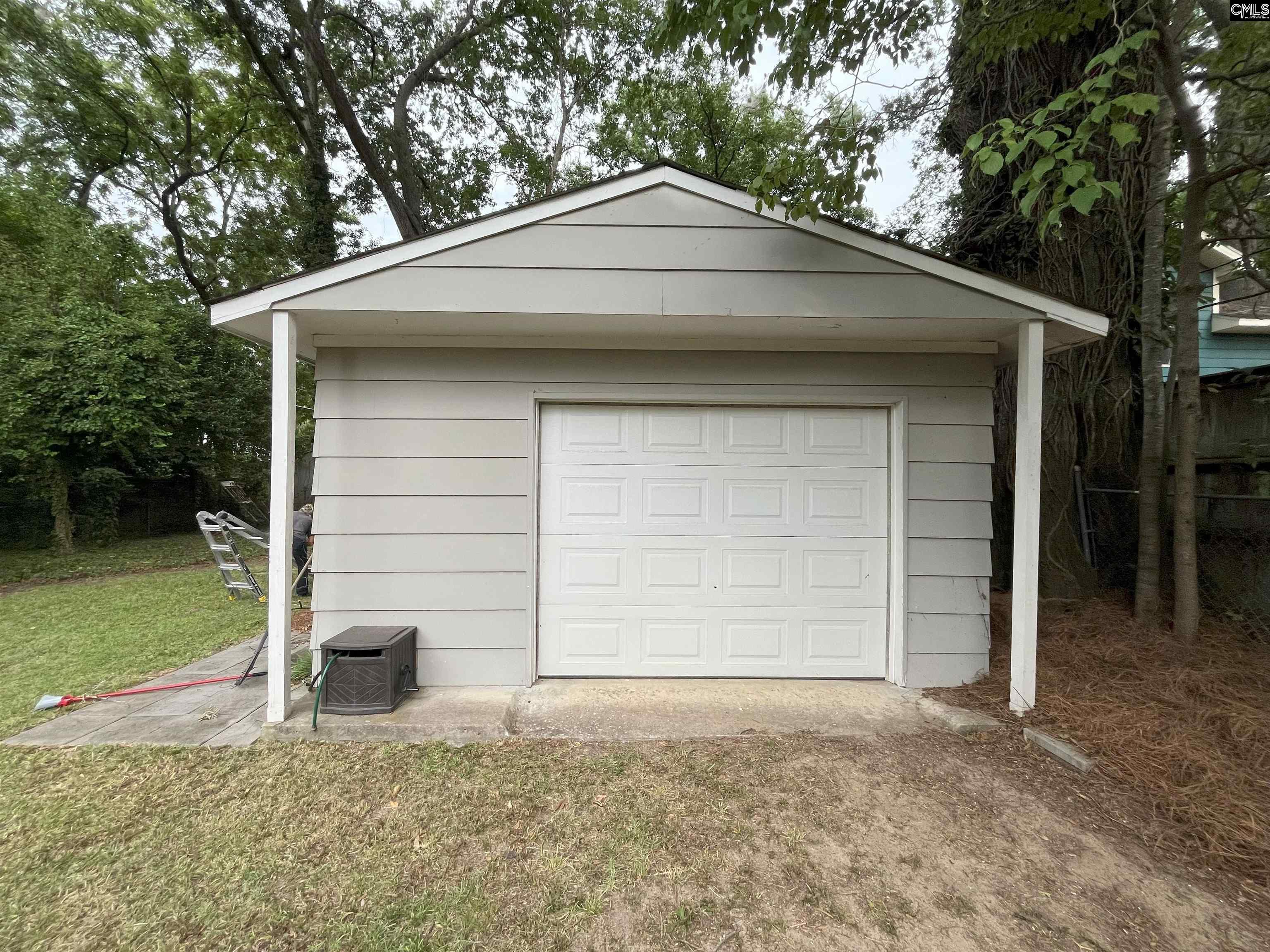 401 S Ravenel Street Columbia, SC 29205-3949