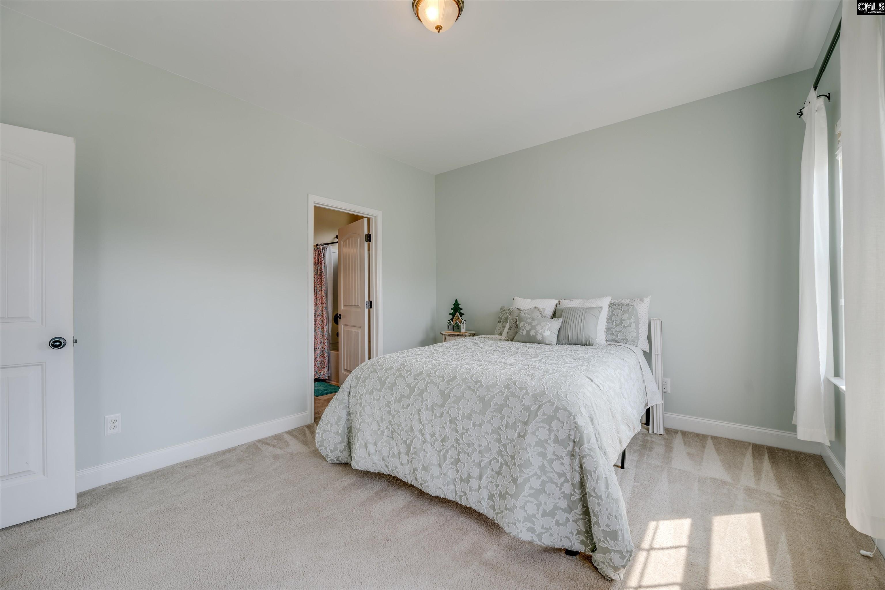 129 Sunset Bay Lane Lexington, SC 29072
