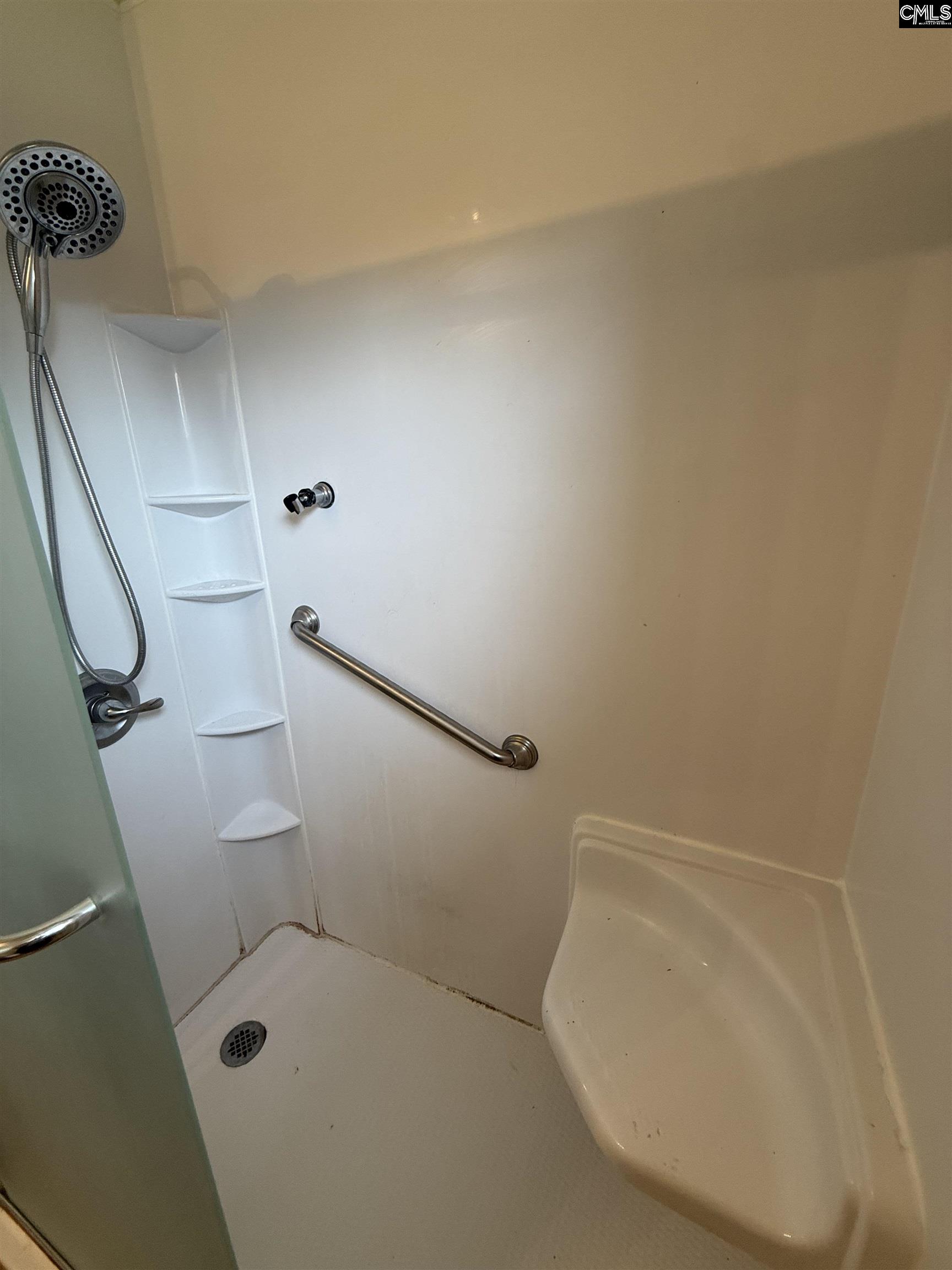 31 Lake Street Whitmire, SC 29178