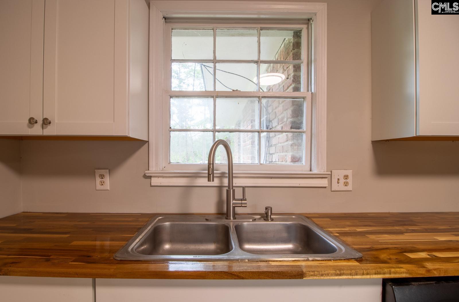 338 Bradbury Drive Columbia, SC 29203