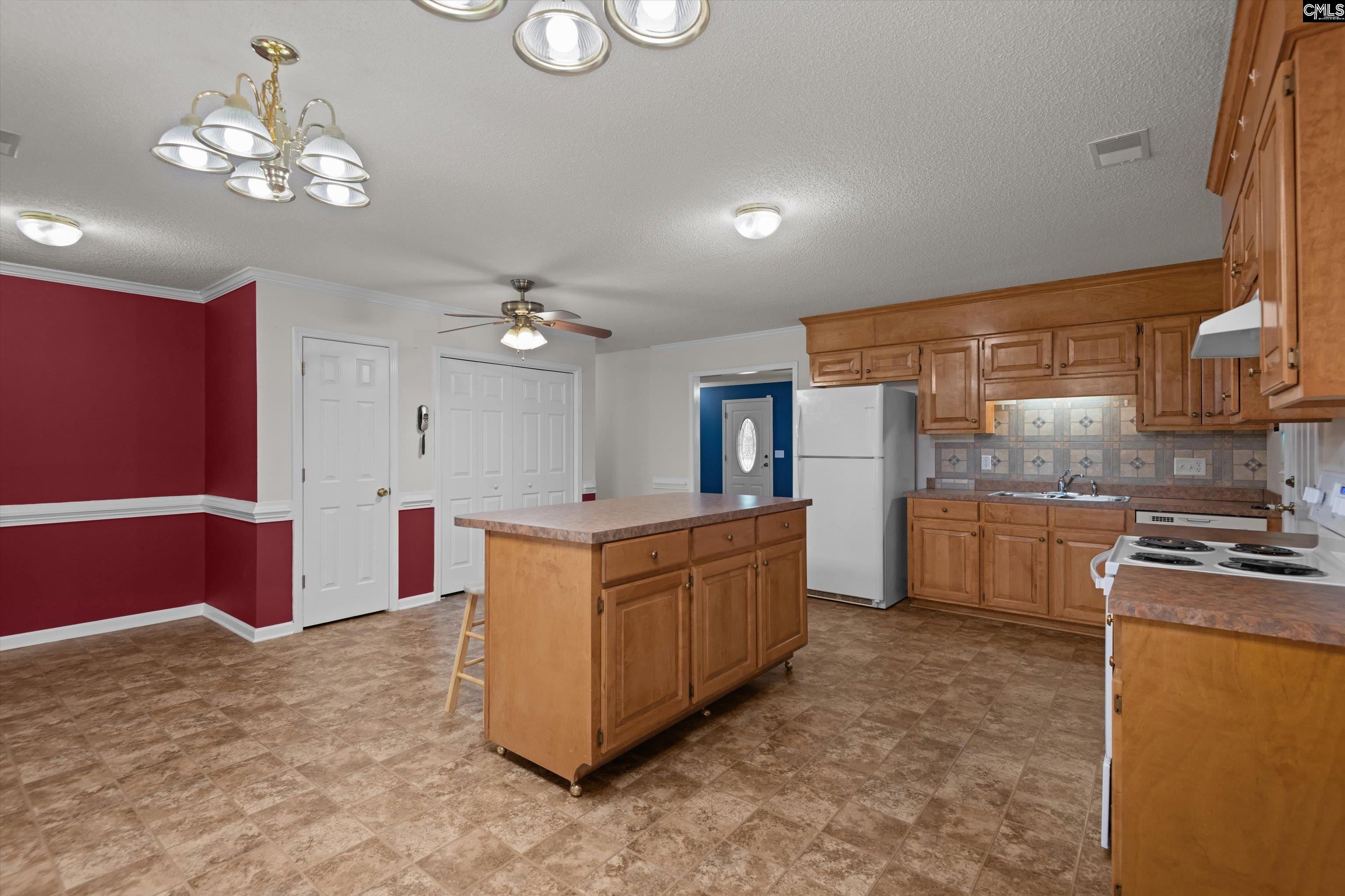10 Belhaven Road Elgin, SC 29045