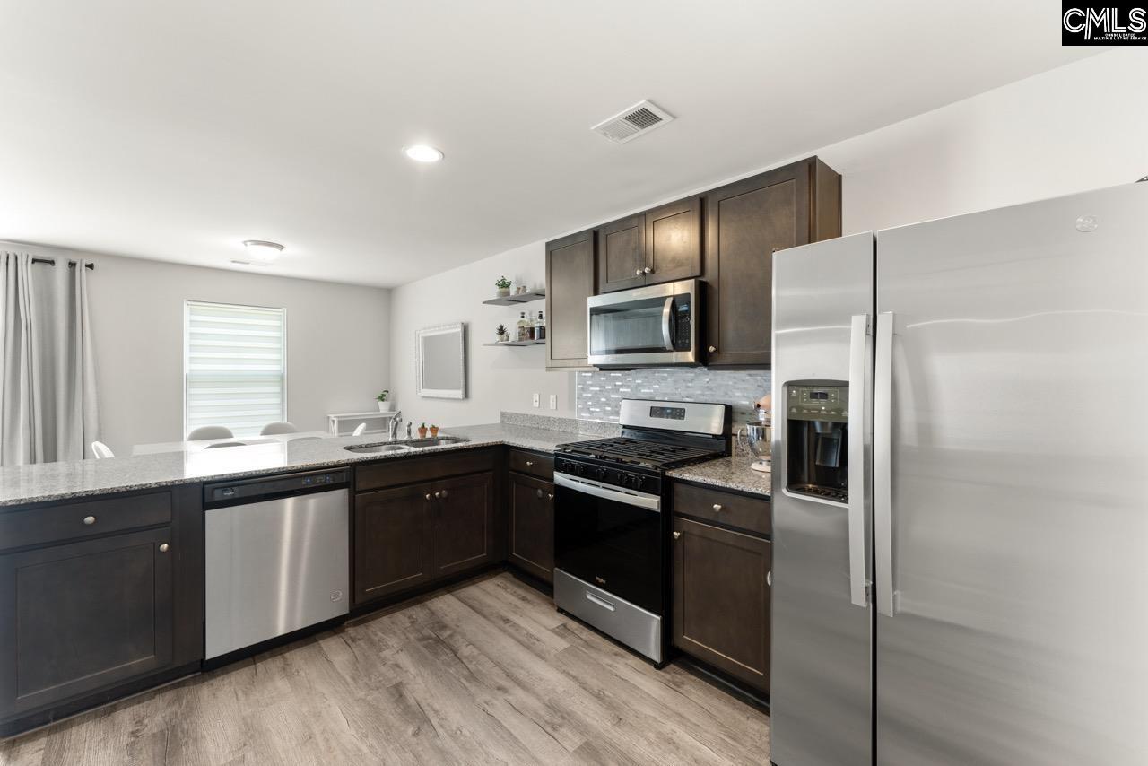 1068 Crescent Moon Loop Hopkins, SC 29061