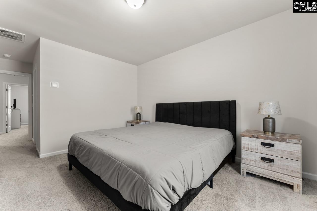 1068 Crescent Moon Loop Hopkins, SC 29061