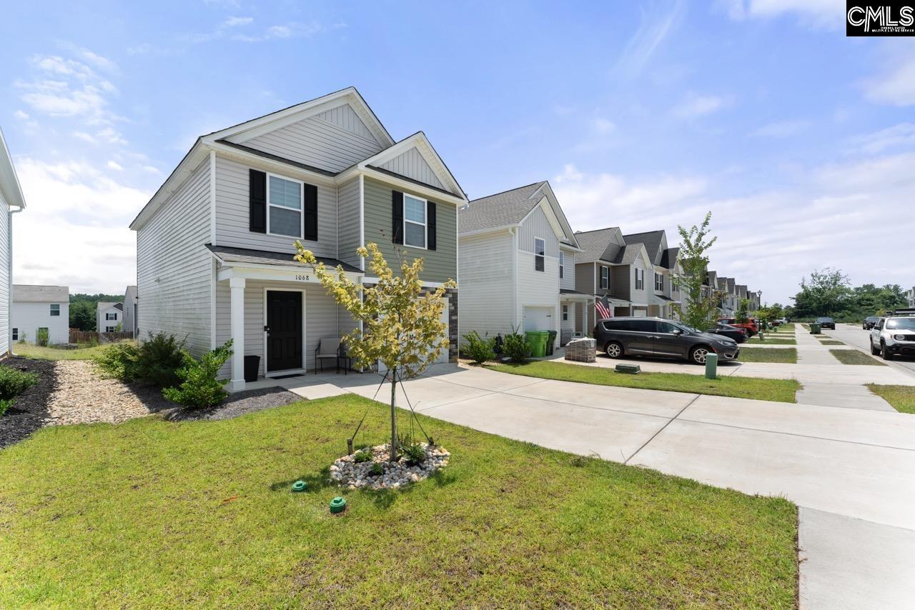 1068 Crescent Moon Loop Hopkins, SC 29061