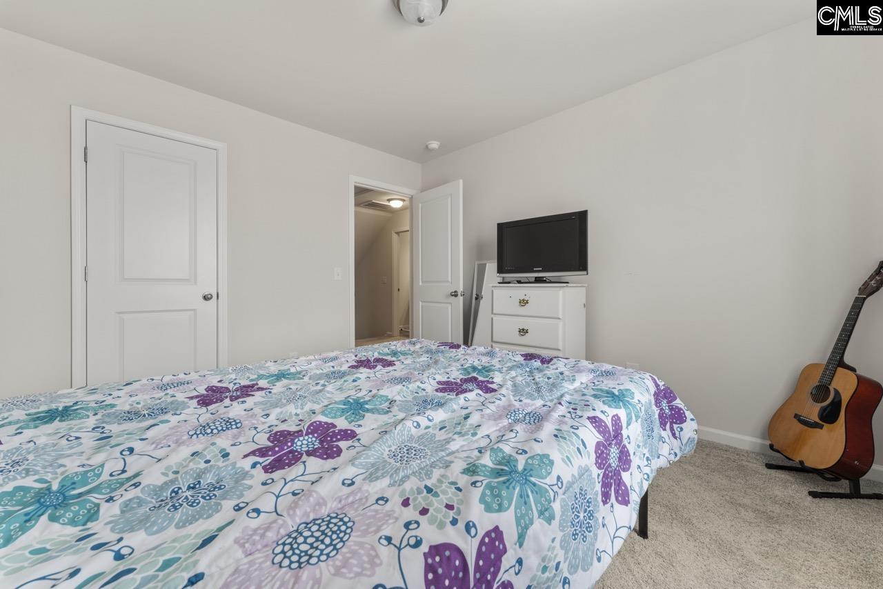 1068 Crescent Moon Loop Hopkins, SC 29061