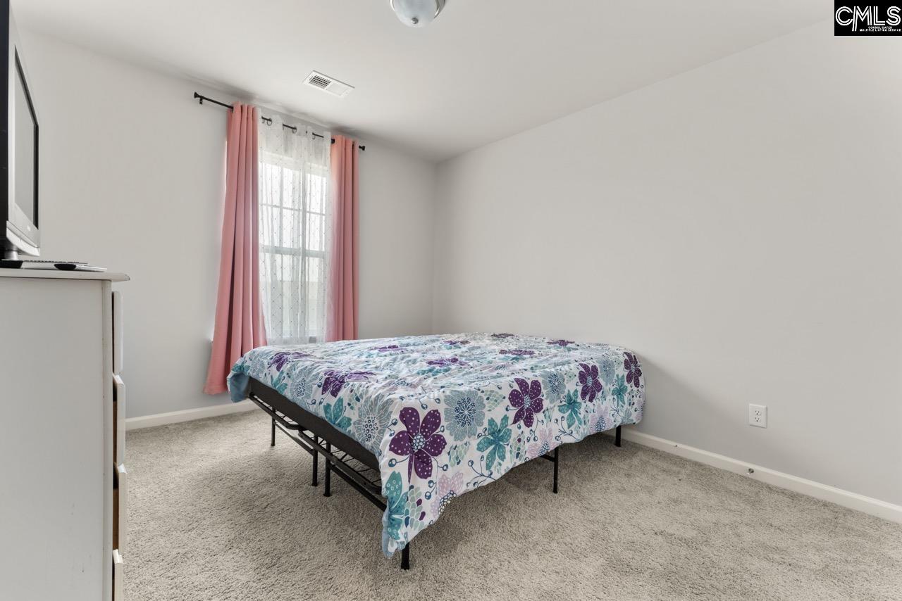 1068 Crescent Moon Loop Hopkins, SC 29061