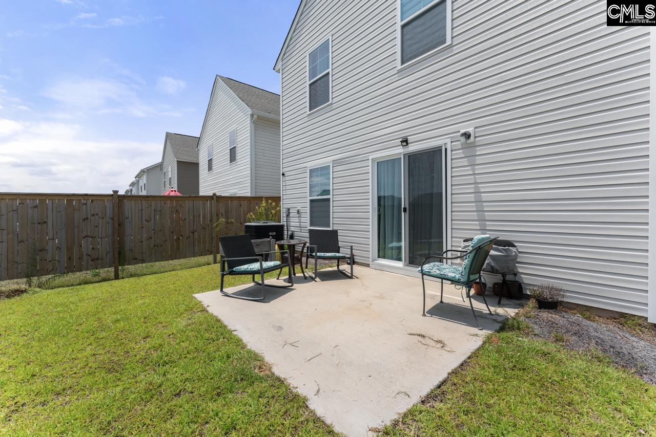 1068 Crescent Moon Loop Hopkins, SC 29061