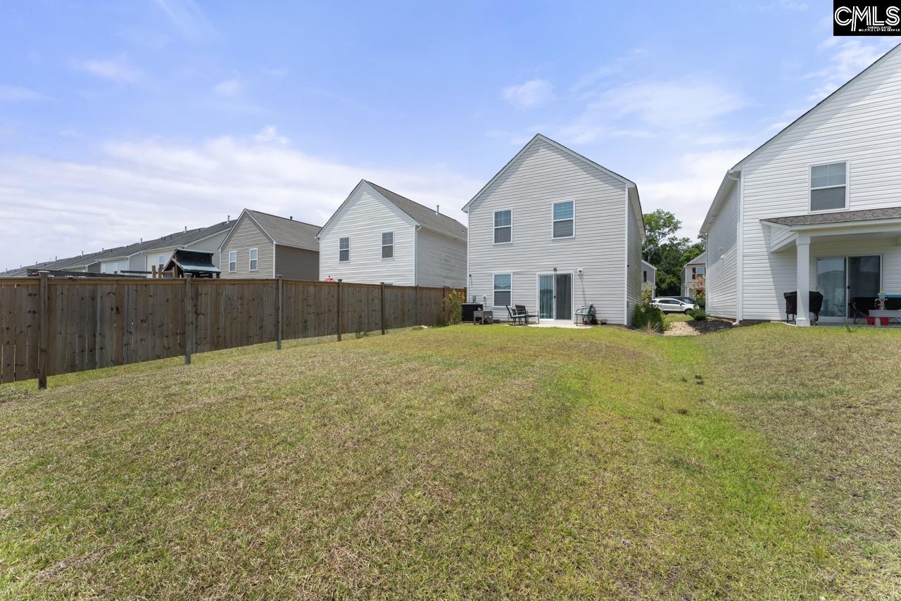1068 Crescent Moon Loop Hopkins, SC 29061