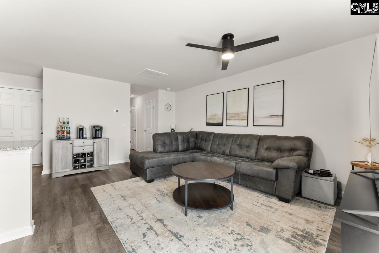 1068 Crescent Moon Loop Hopkins, SC 29061