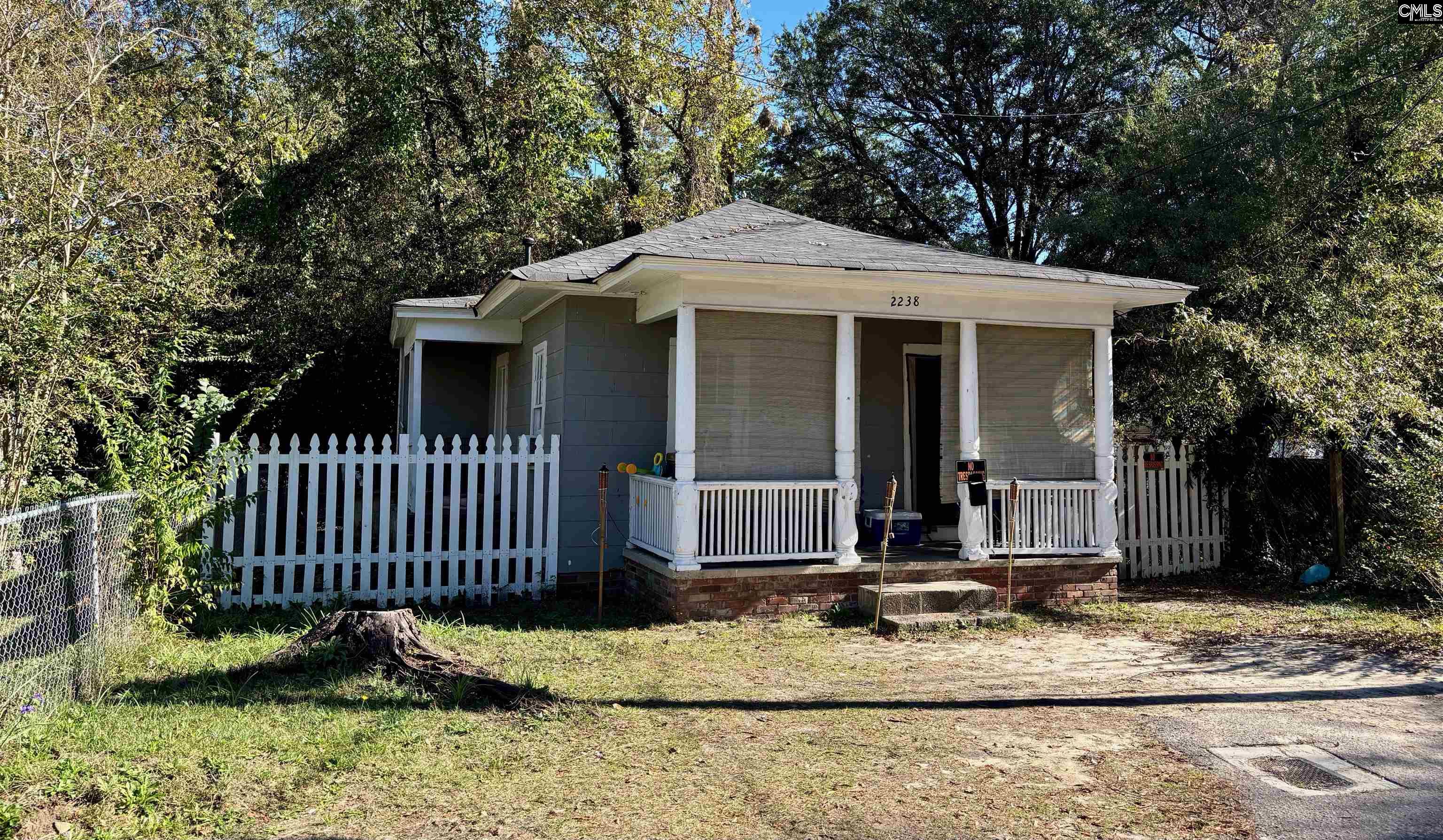 2238 Center Street Columbia, SC 29204