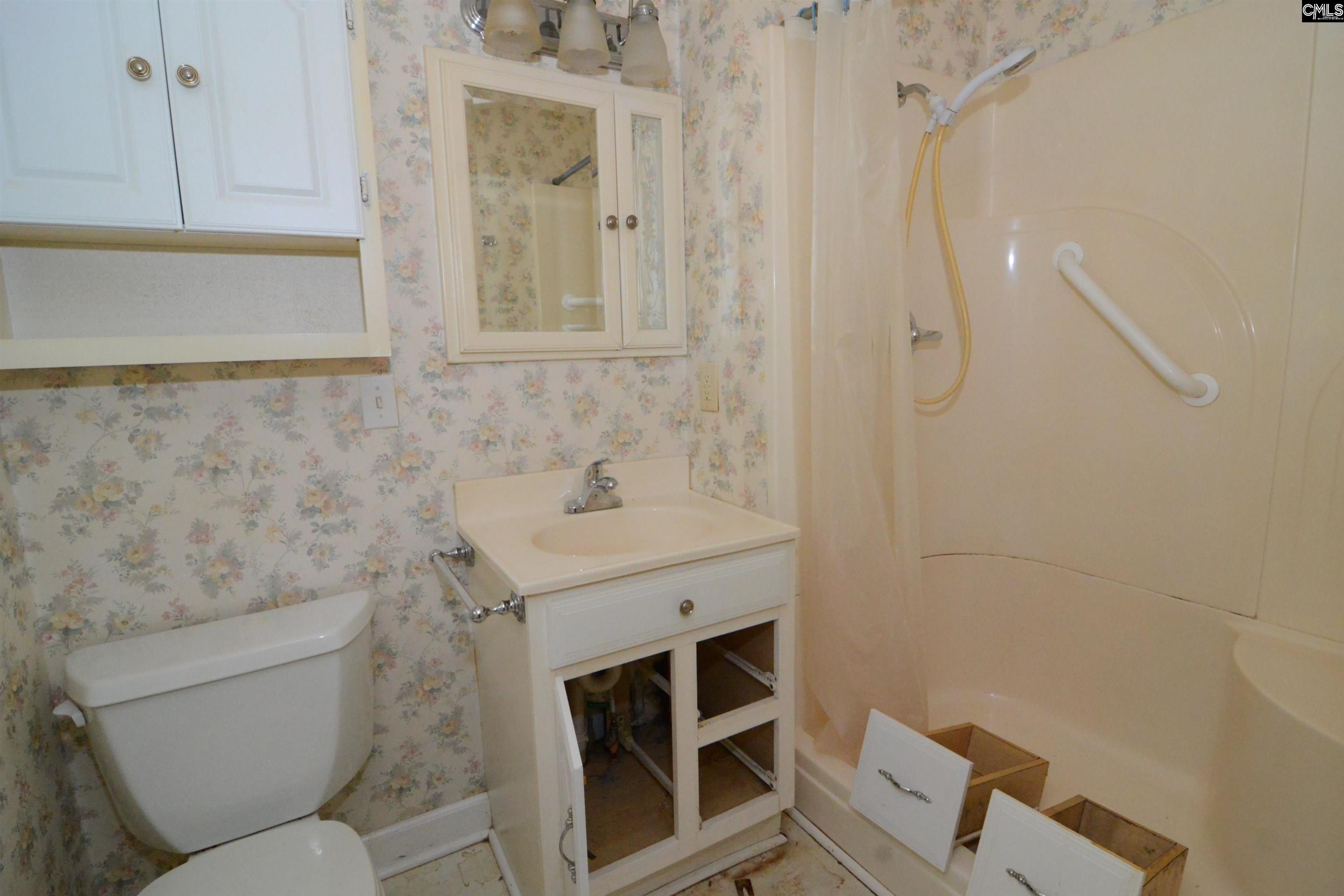 200 Friendship Road Camden, SC 29020