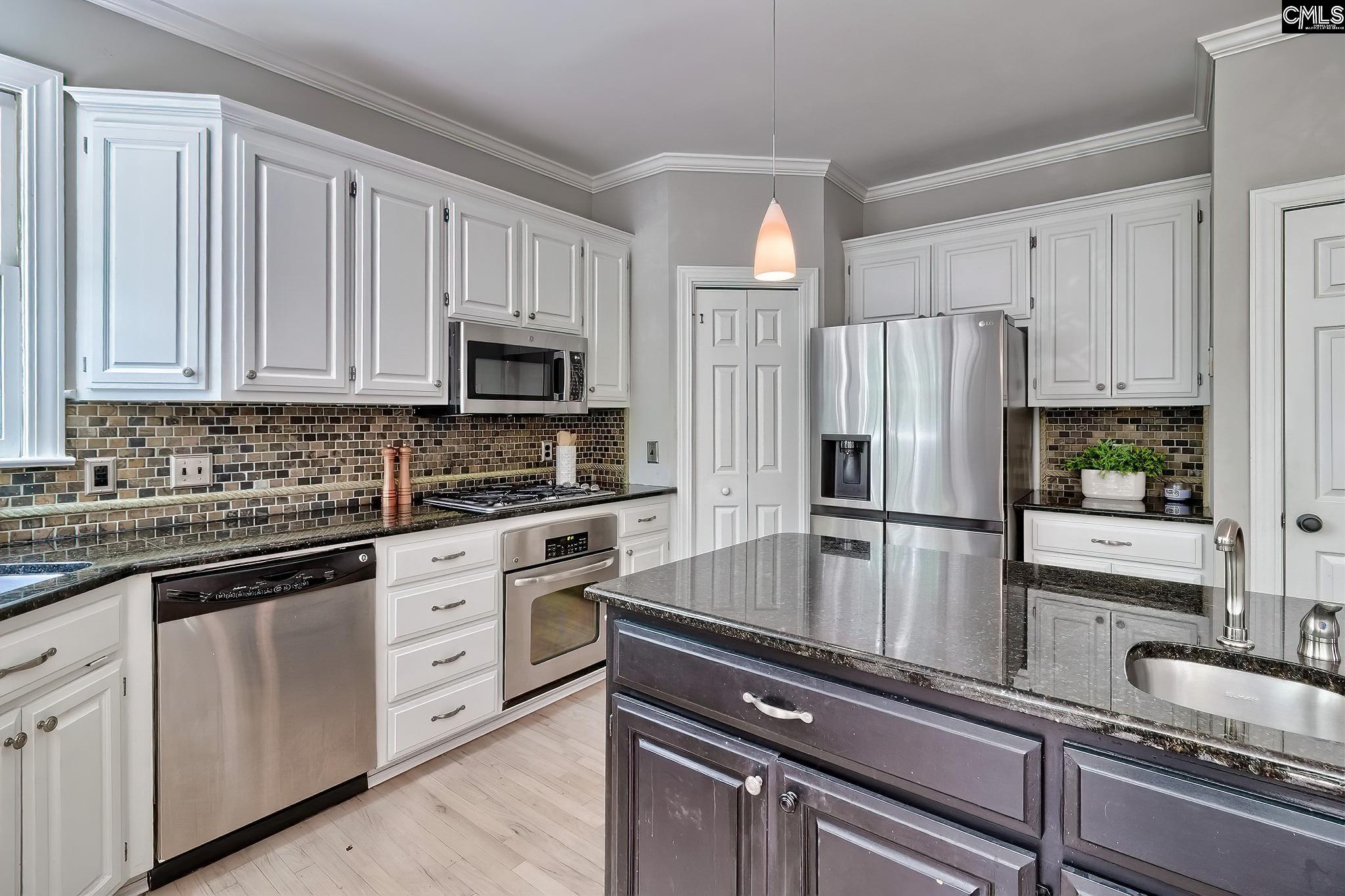 504 Queens Court Lexington, SC 29072