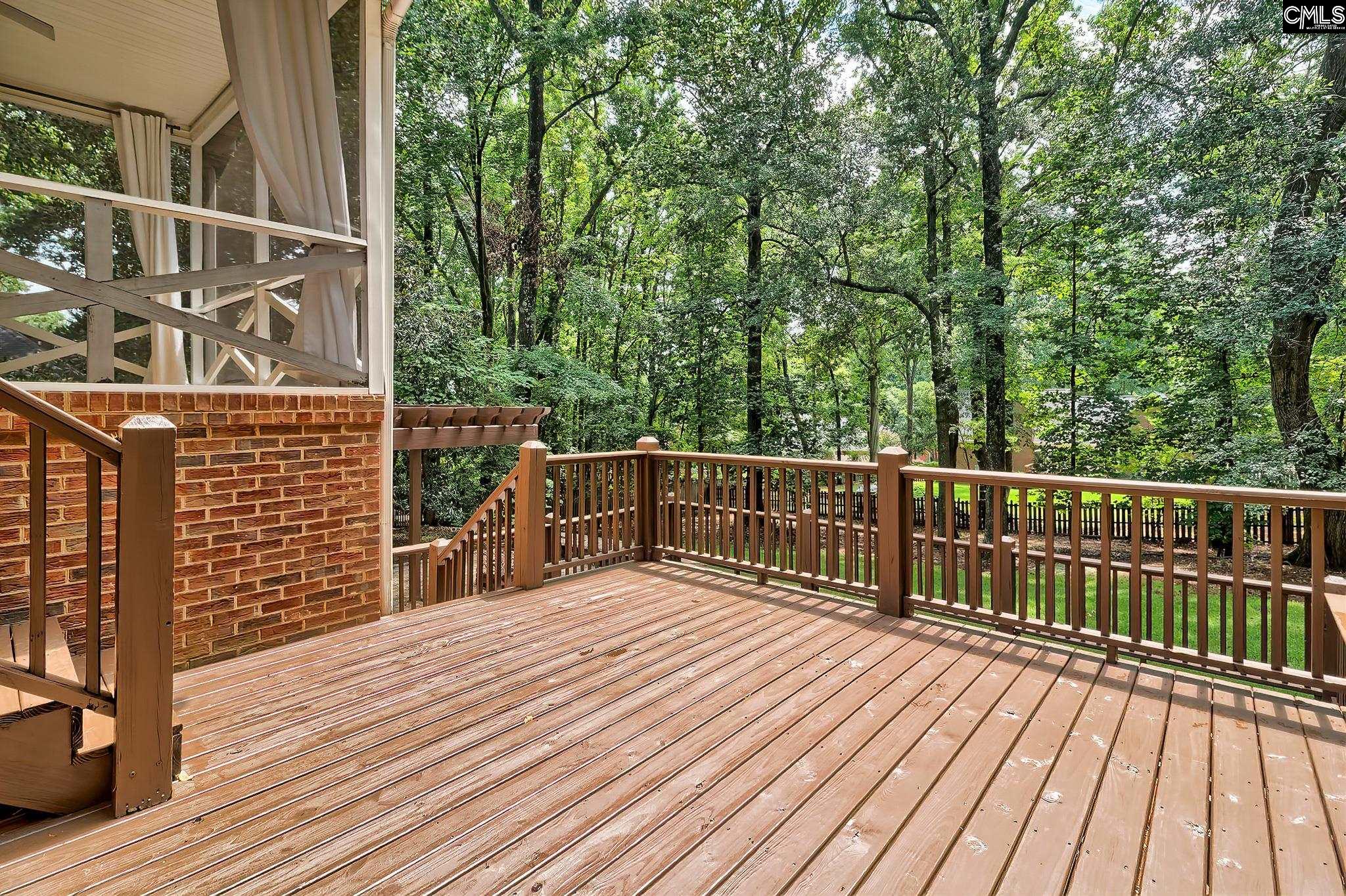 504 Queens Court Lexington, SC 29072