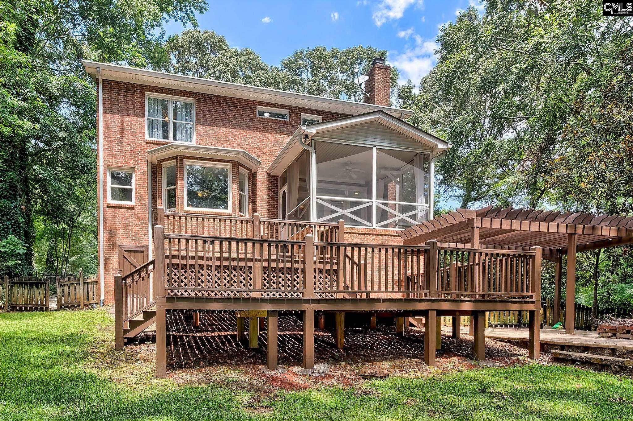 504 Queens Court Lexington, SC 29072