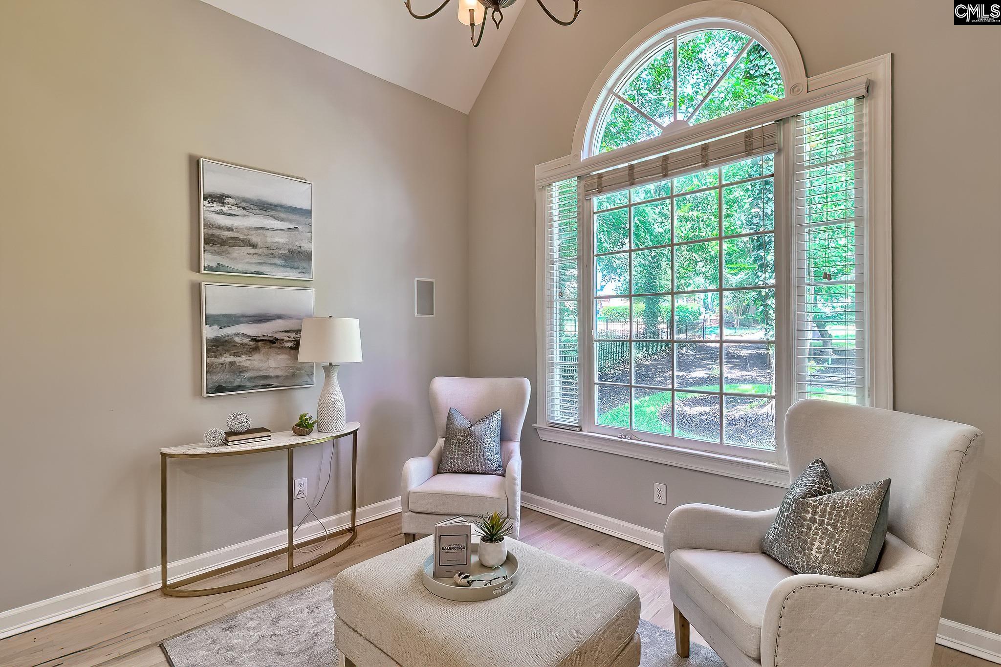 504 Queens Court Lexington, SC 29072