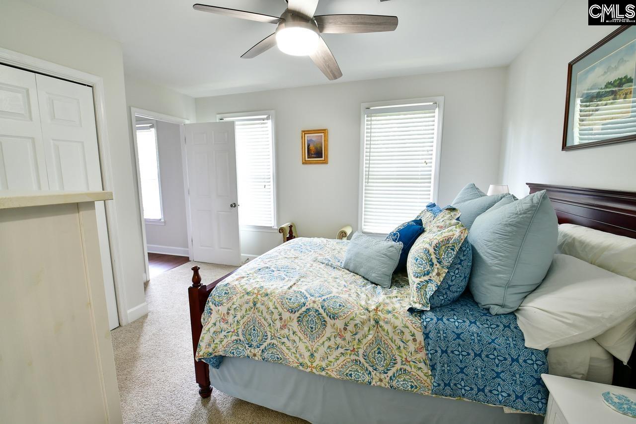 6108 Hampton Leas Lane Columbia, SC 29209-1945