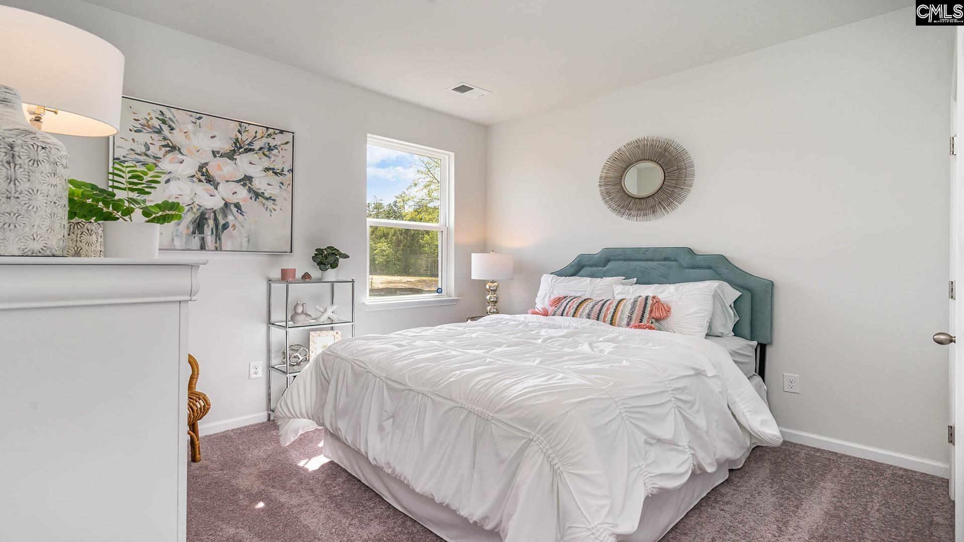 556 Edgetree Drive Hopkins, SC 29061