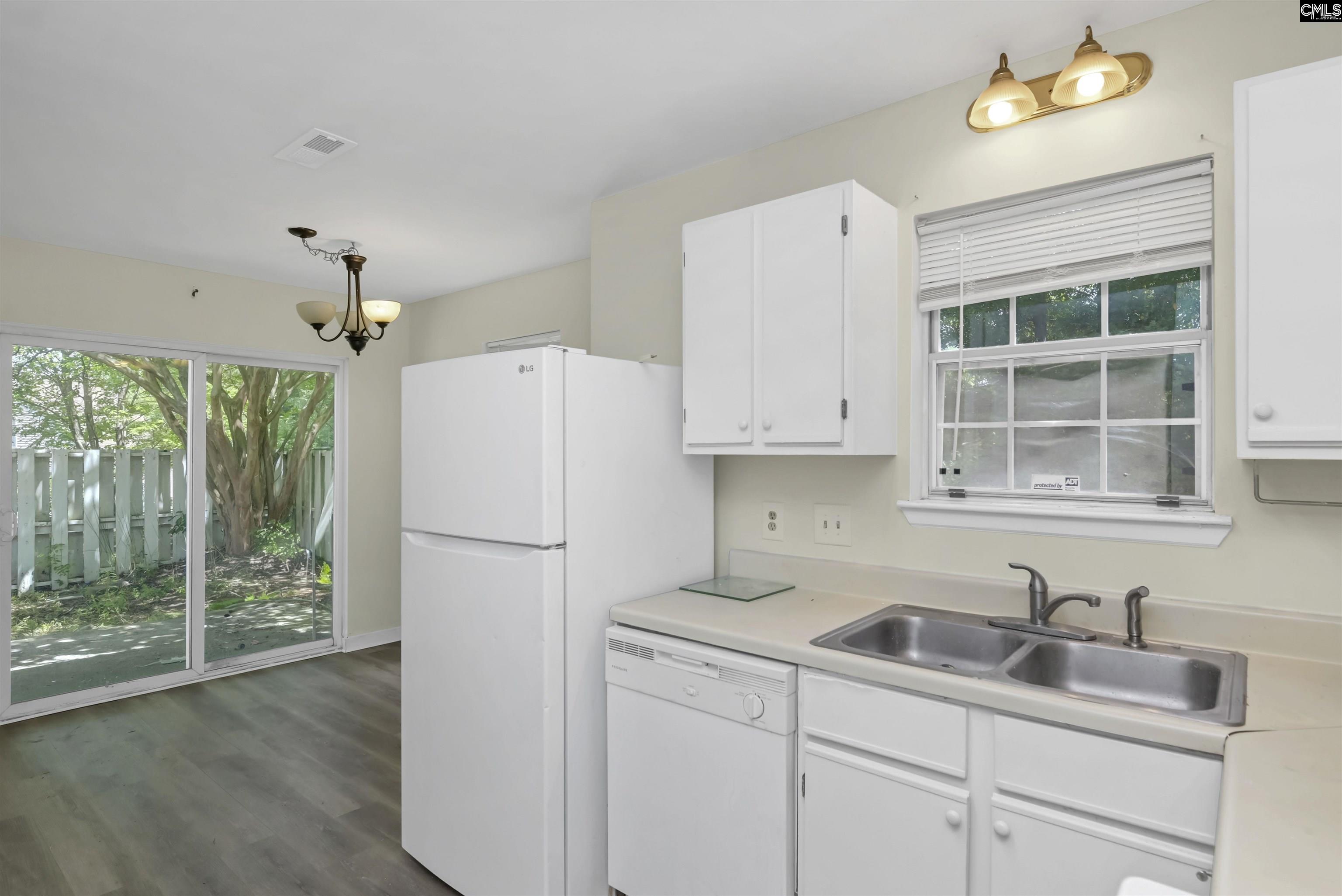 600 Hulon Circle West Columbia, SC 29169