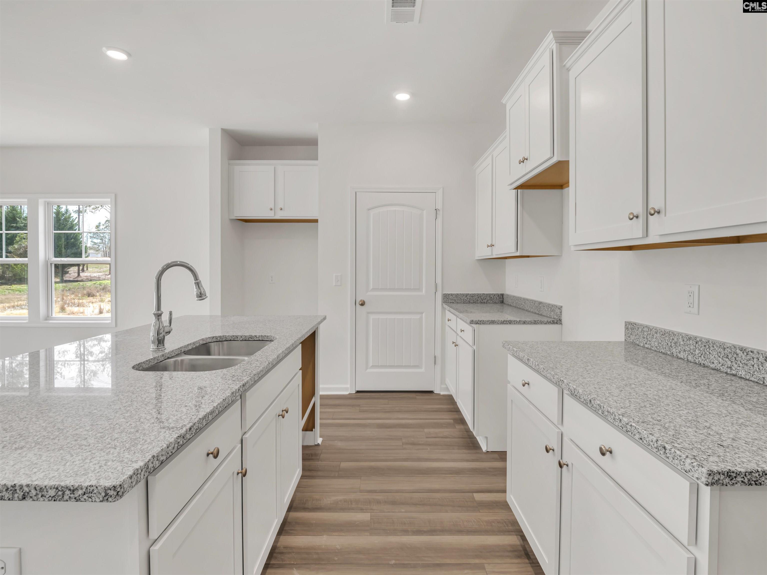 426 Raglins Way Lugoff, SC 29078