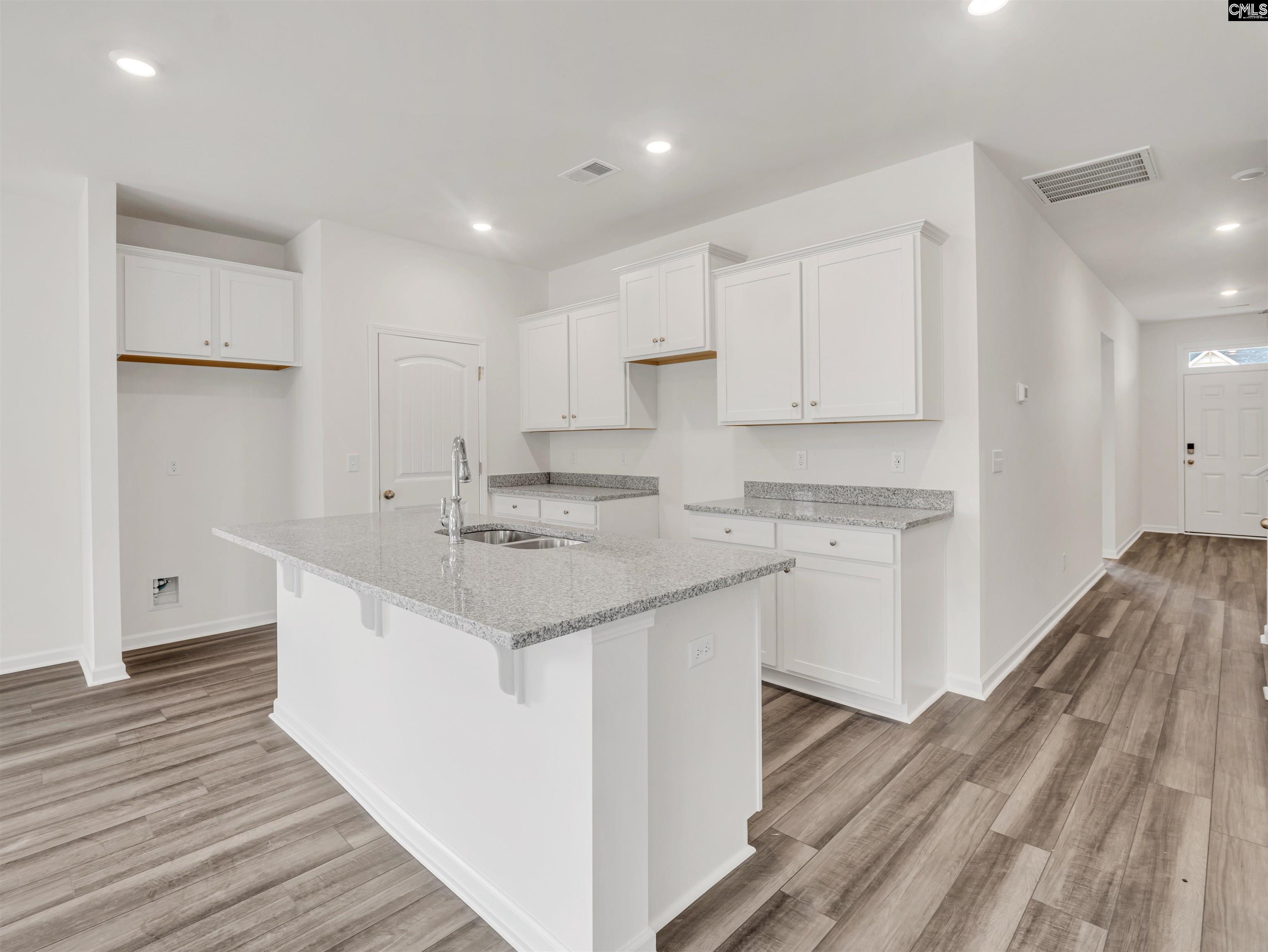 426 Raglins Way Lugoff, SC 29078