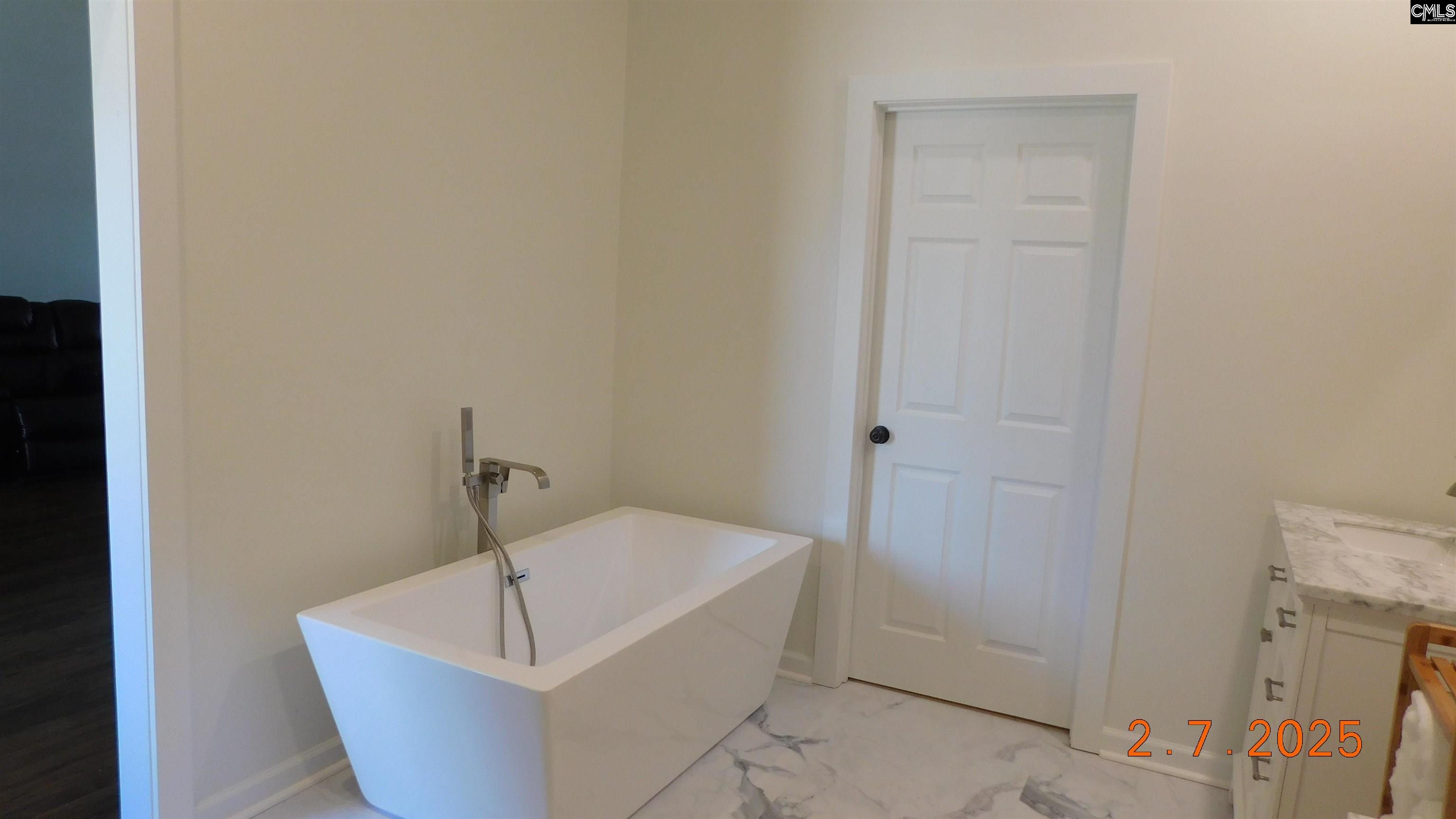 213 Tombfield Road Camden, SC 29020-0000