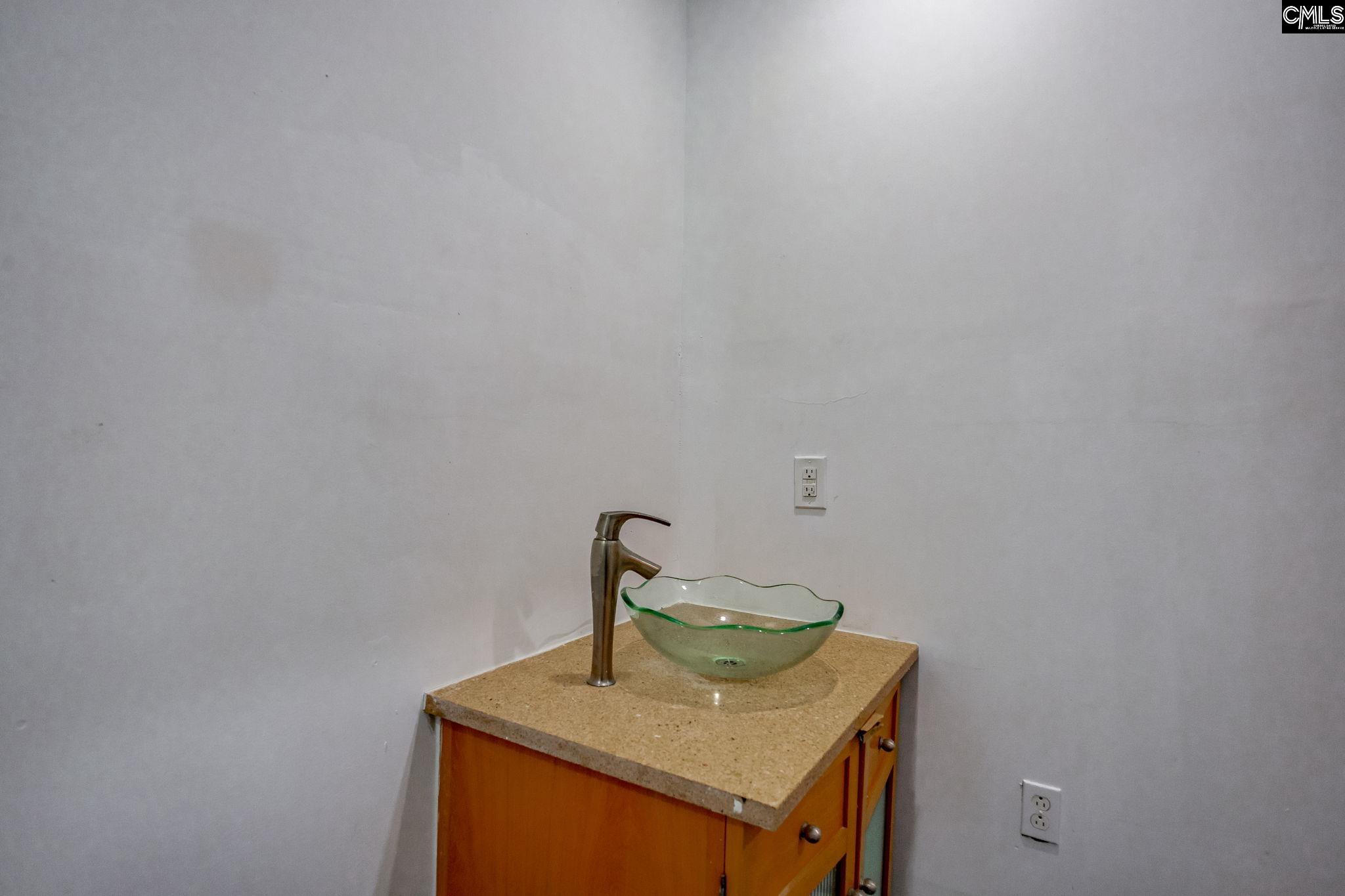 213 Tombfield Road Camden, SC 29020-0000