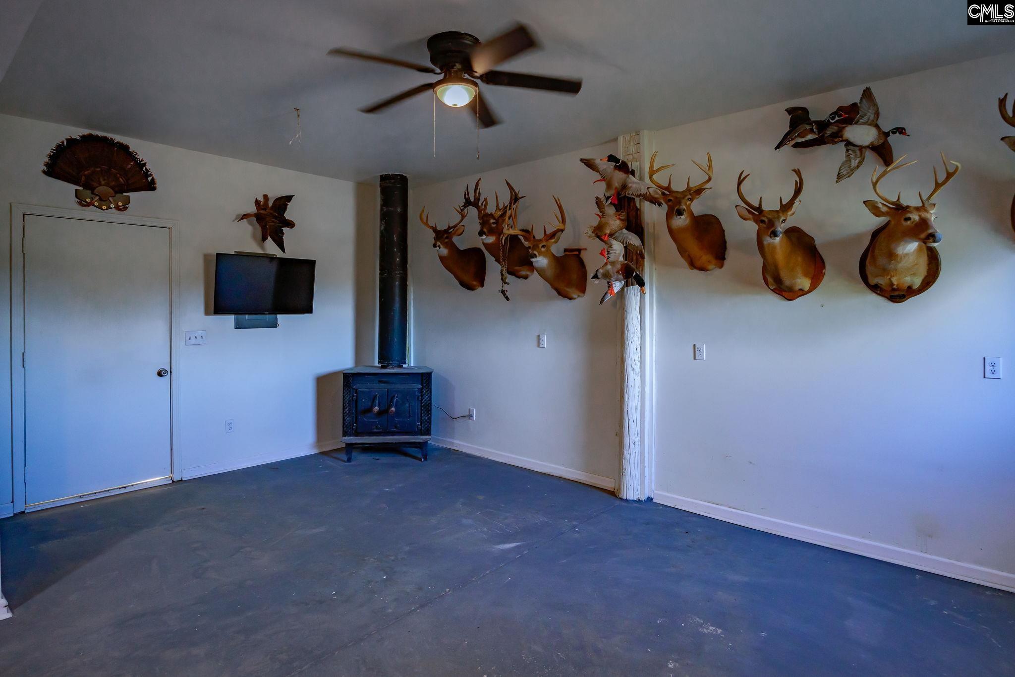 213 Tombfield Road Camden, SC 29020-0000