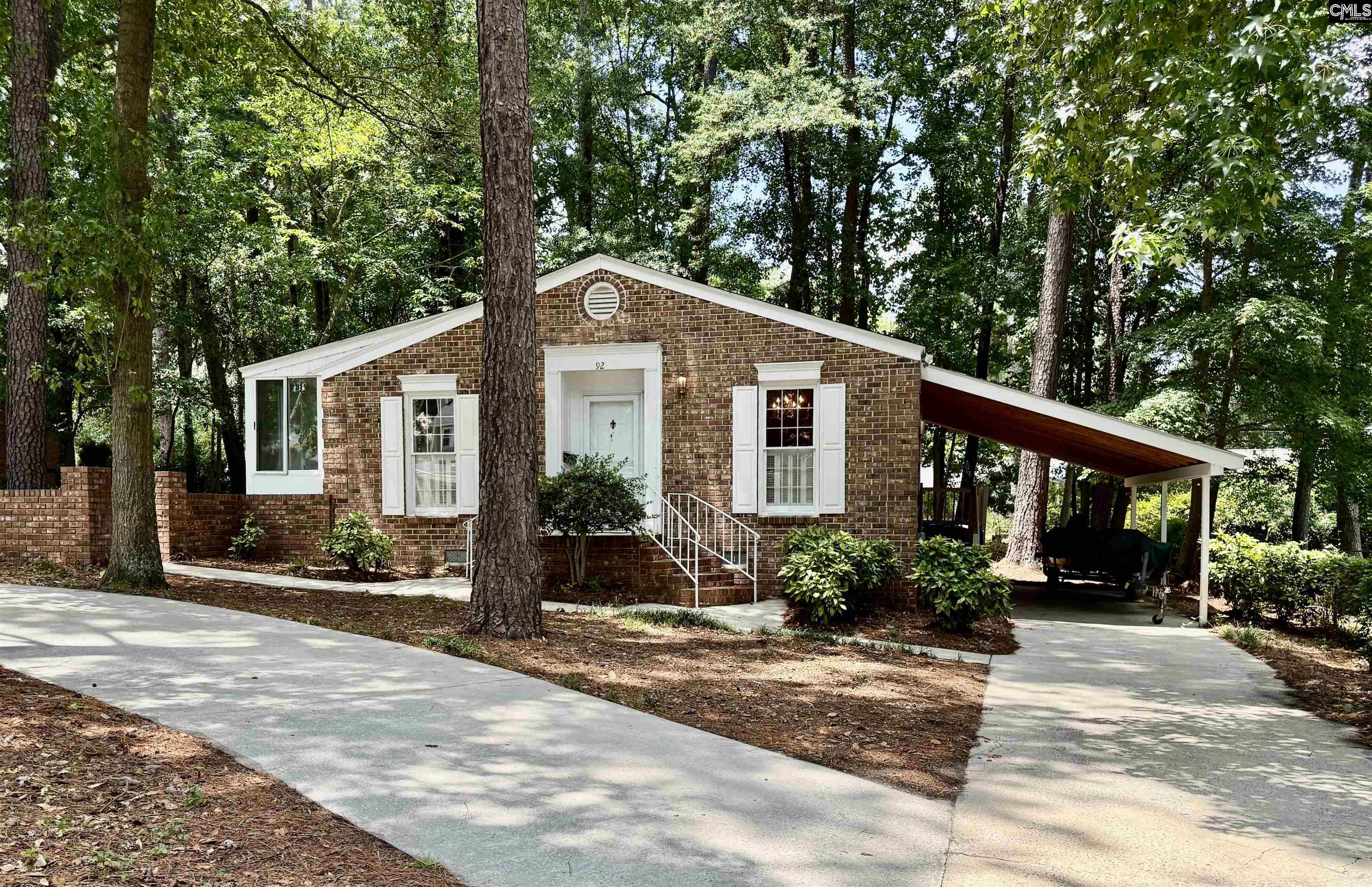 92 Churchill Circle Columbia, SC 29206