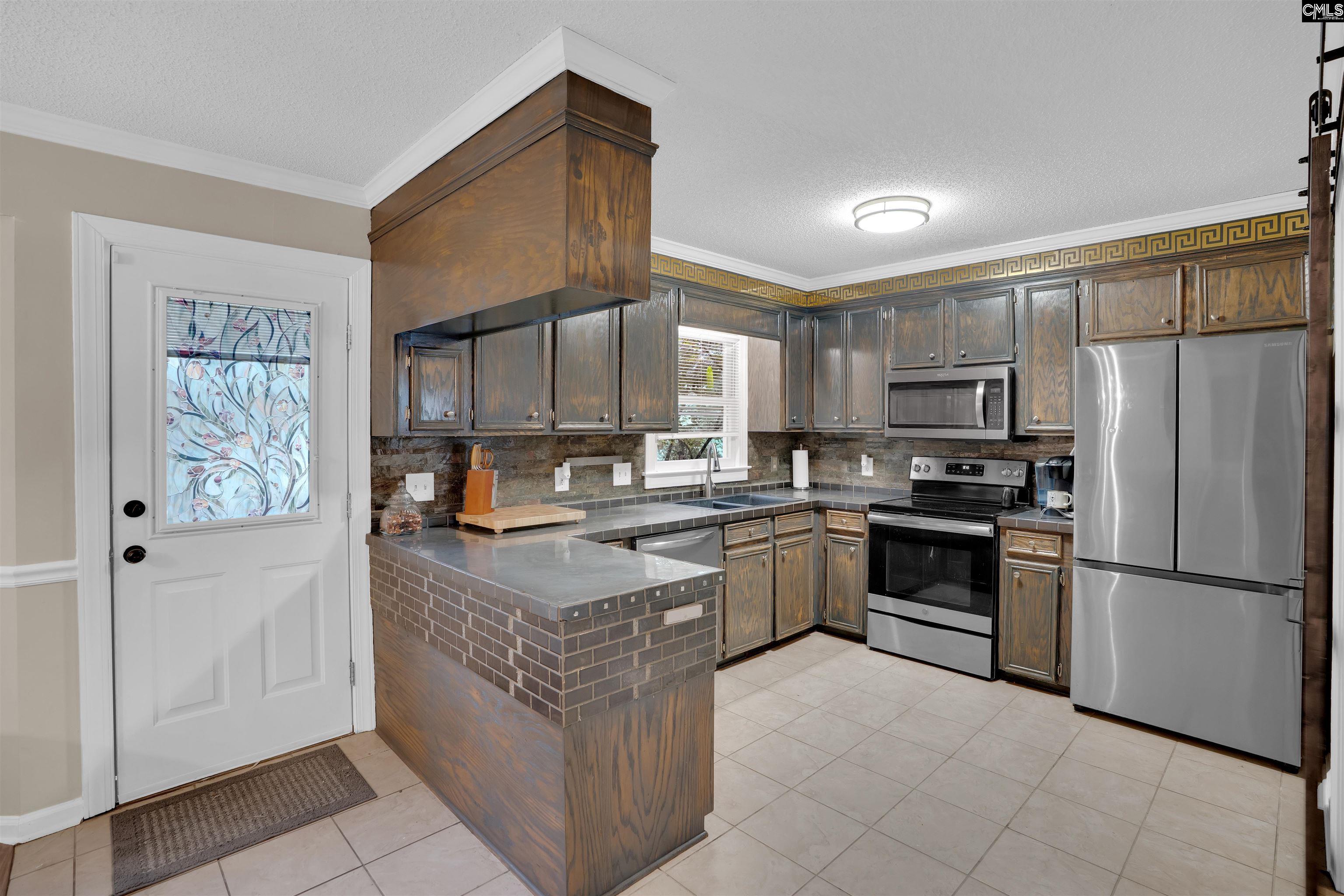 129 Pin Oak Court Lexington, SC 29073