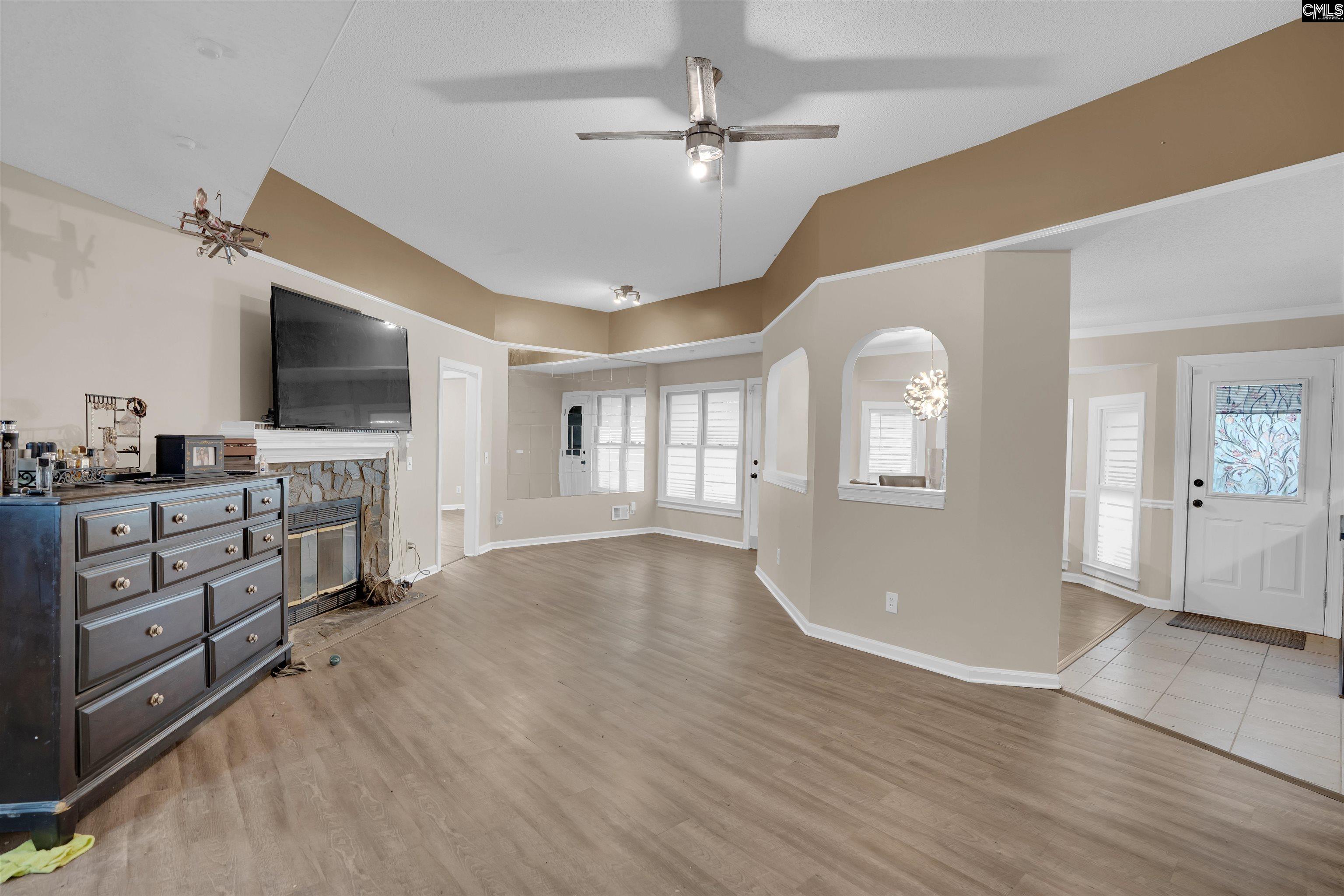 129 Pin Oak Court Lexington, SC 29073