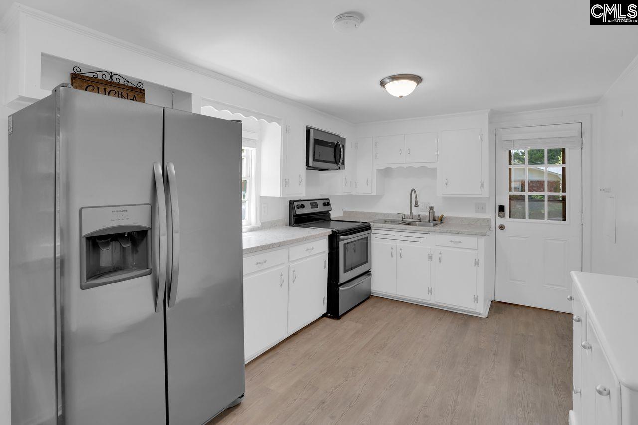 1502 Pine Street West Columbia, SC 29172