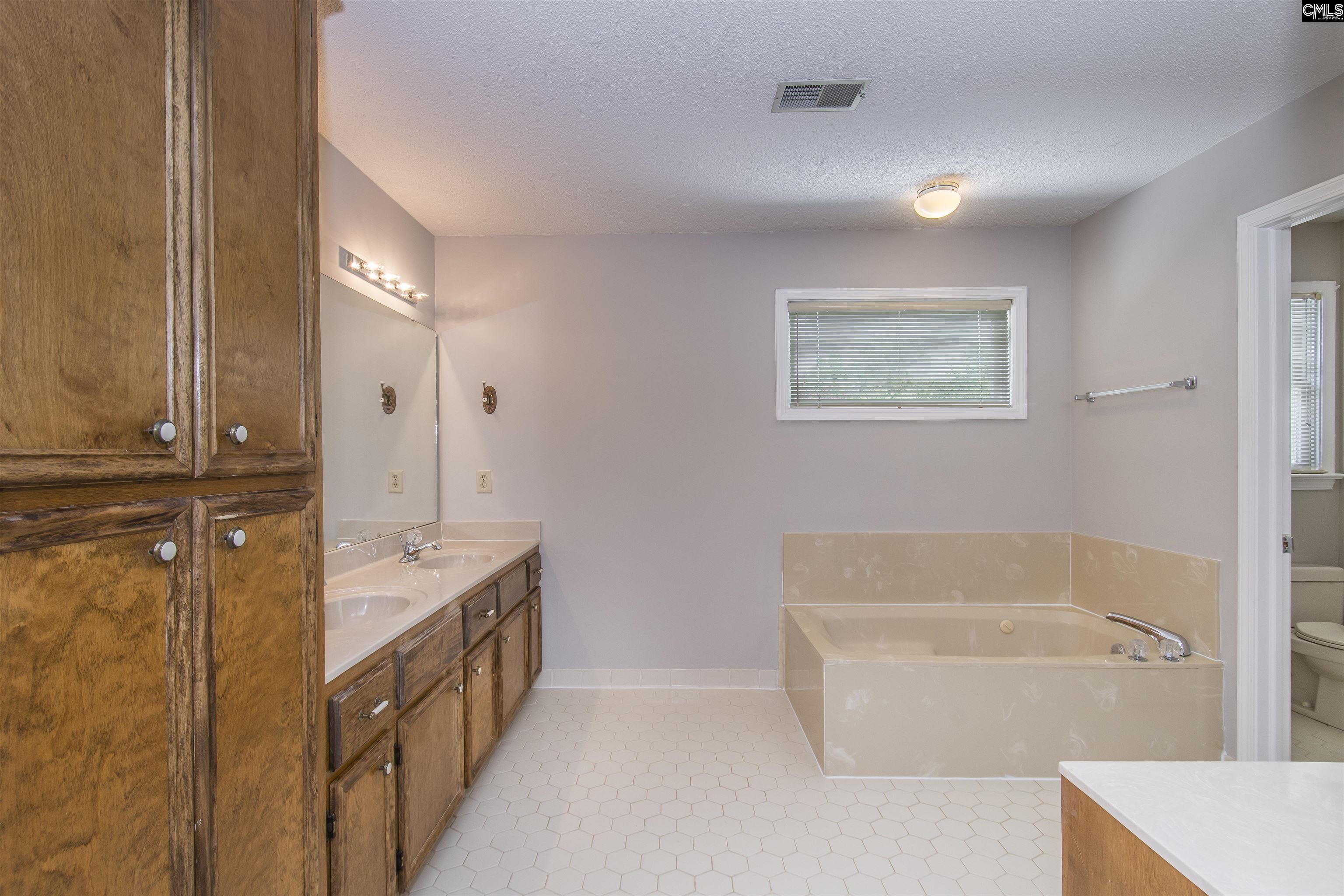 210 Clearview Drive Columbia, SC 29212