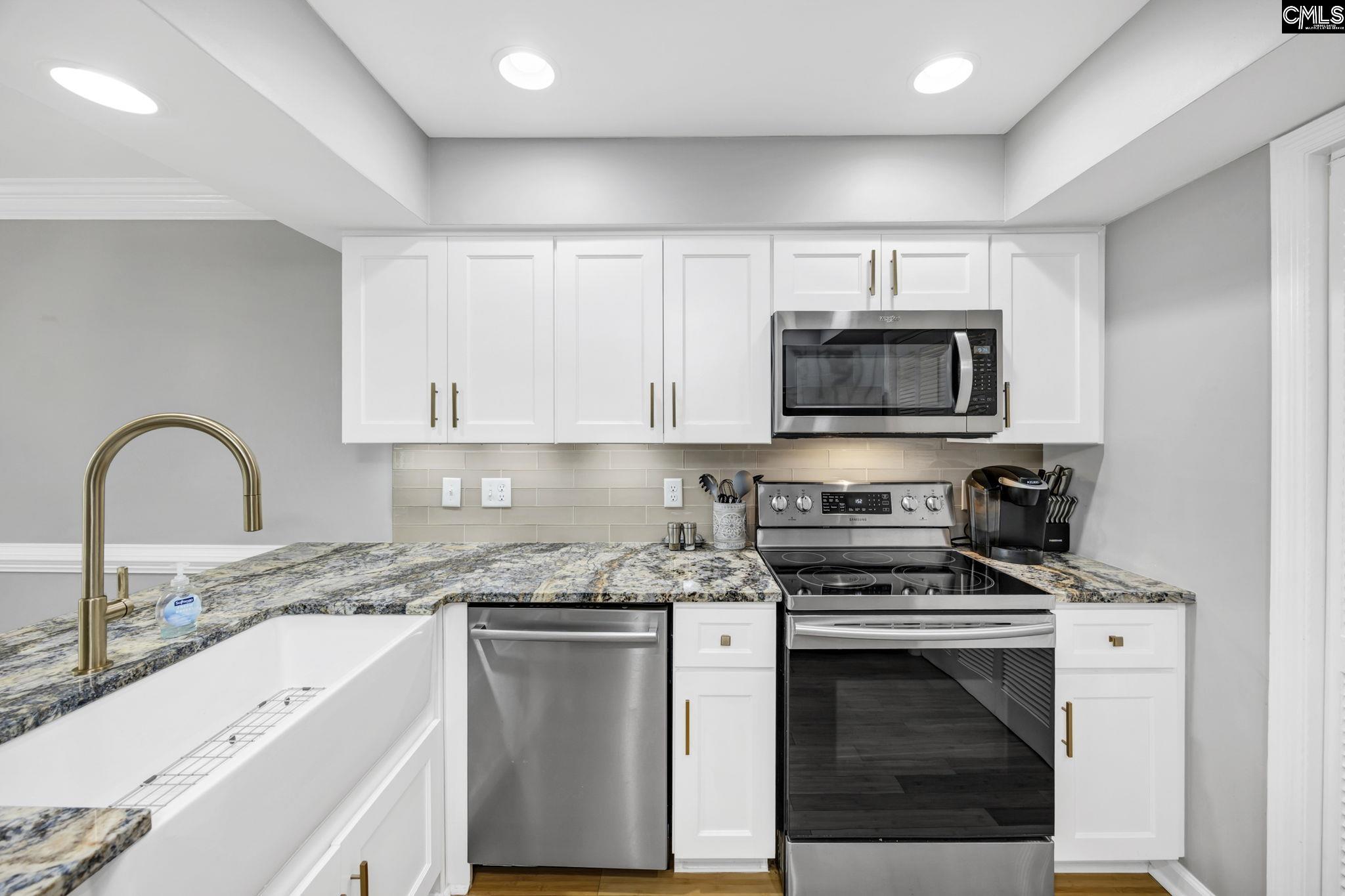 322 Cove Court Columbia, SC 29212