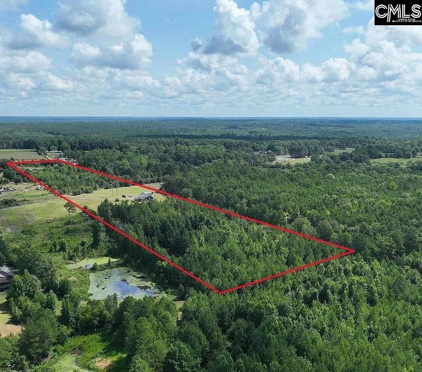 2327 Ridgeway Road Lugoff, SC 29072