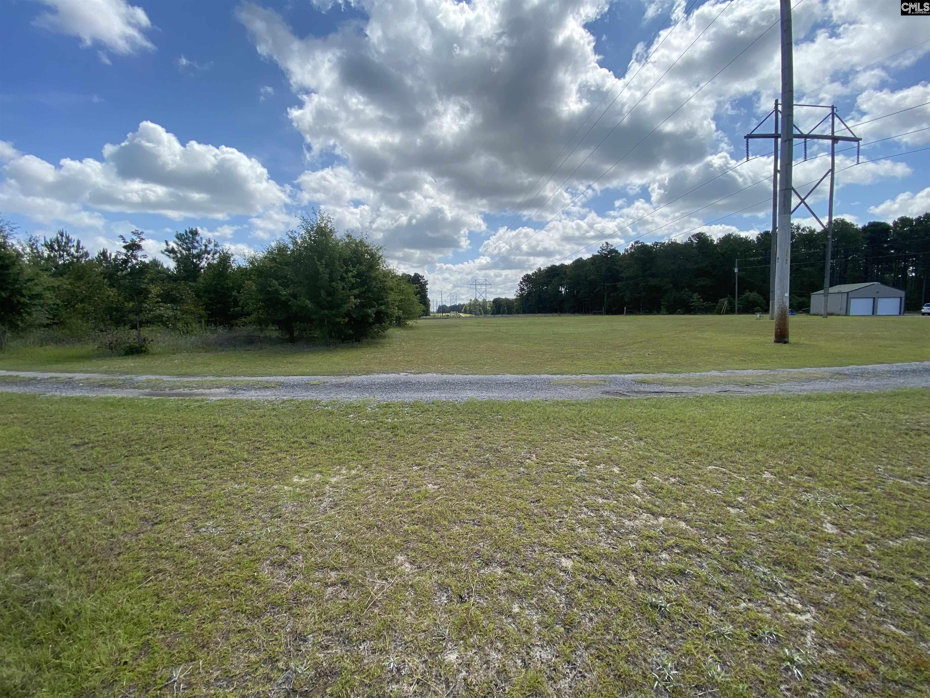 2327 Ridgeway Road Lugoff, SC 29072