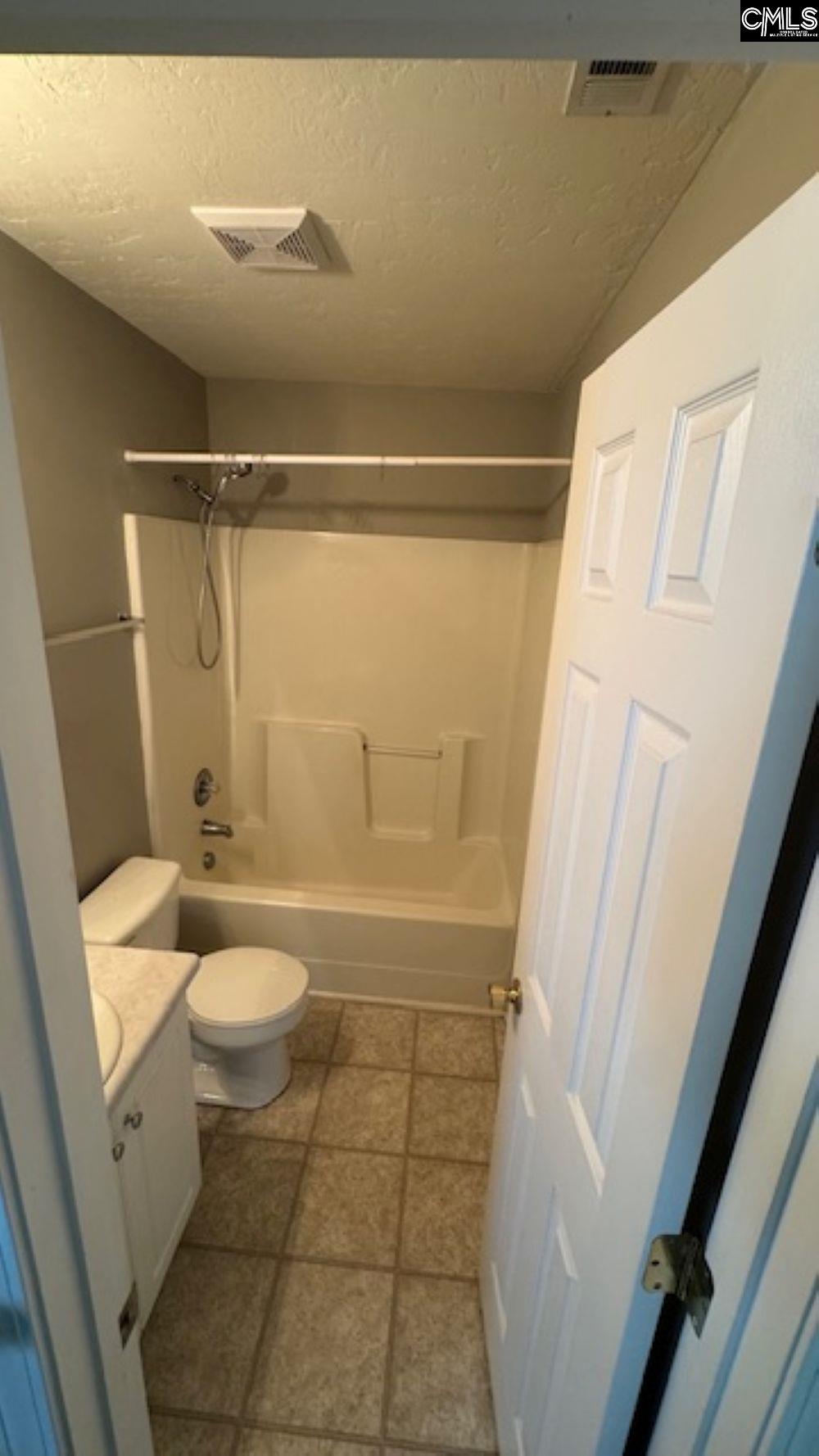151 Larkspur Lane Columbia, SC 29229