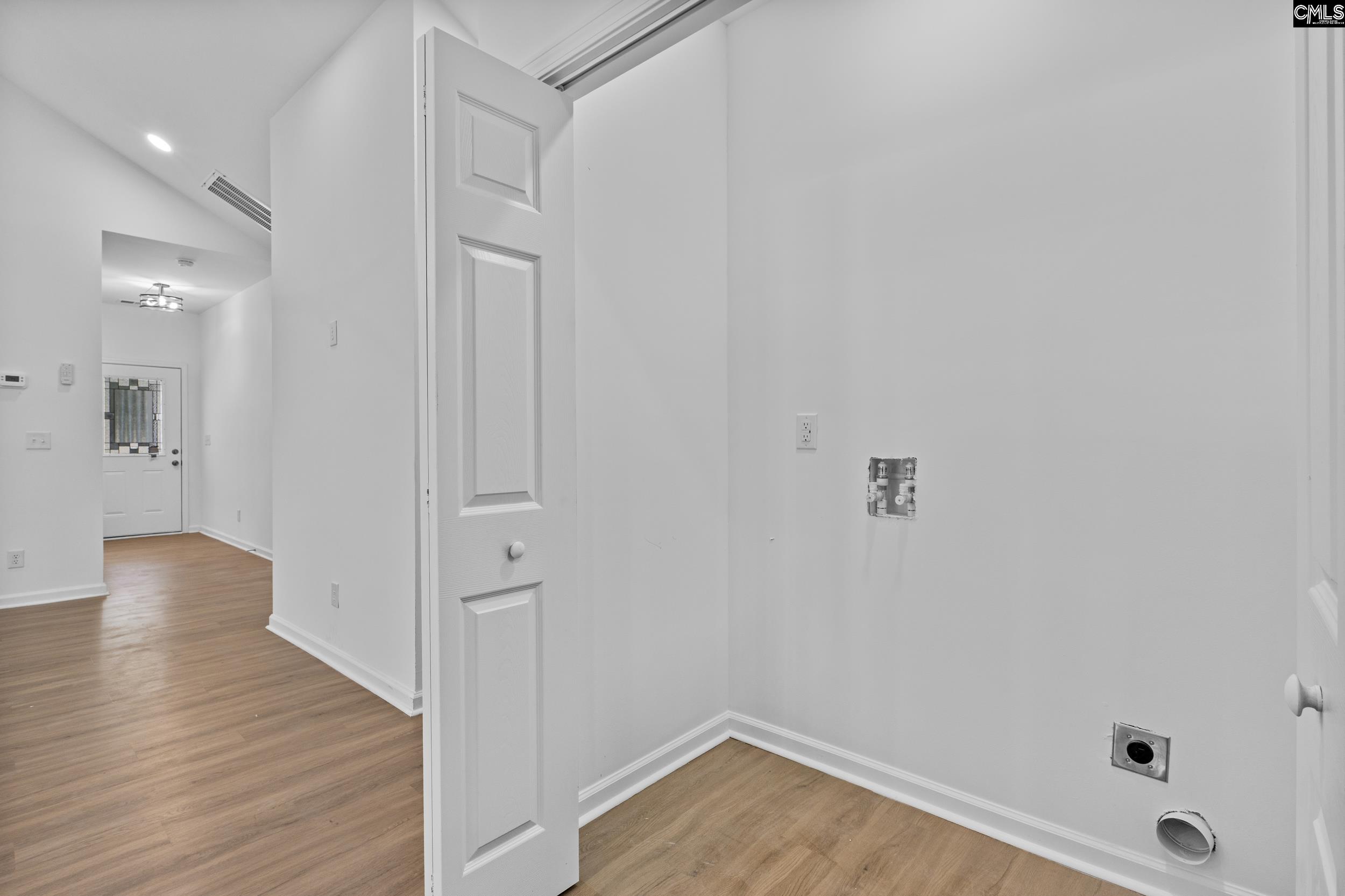 207 Pineneedle Road Columbia, SC 29203