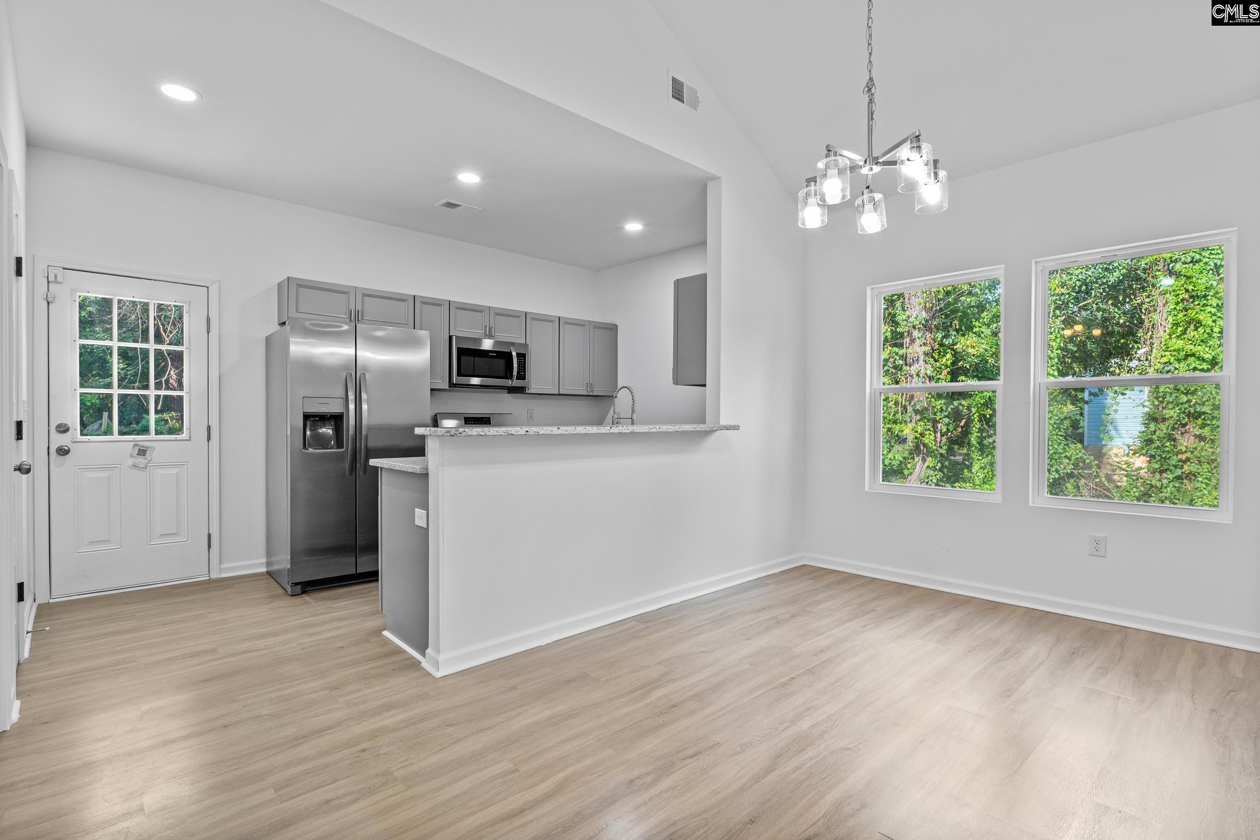 207 Pineneedle Road Columbia, SC 29203