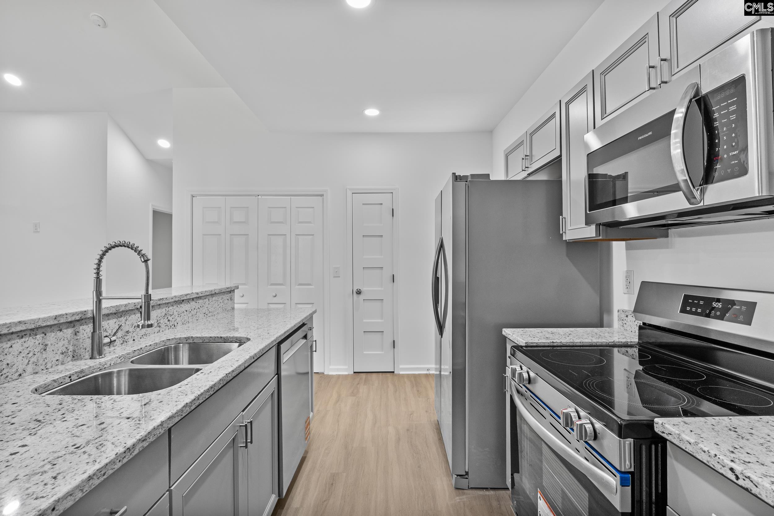 207 Pineneedle Road Columbia, SC 29203