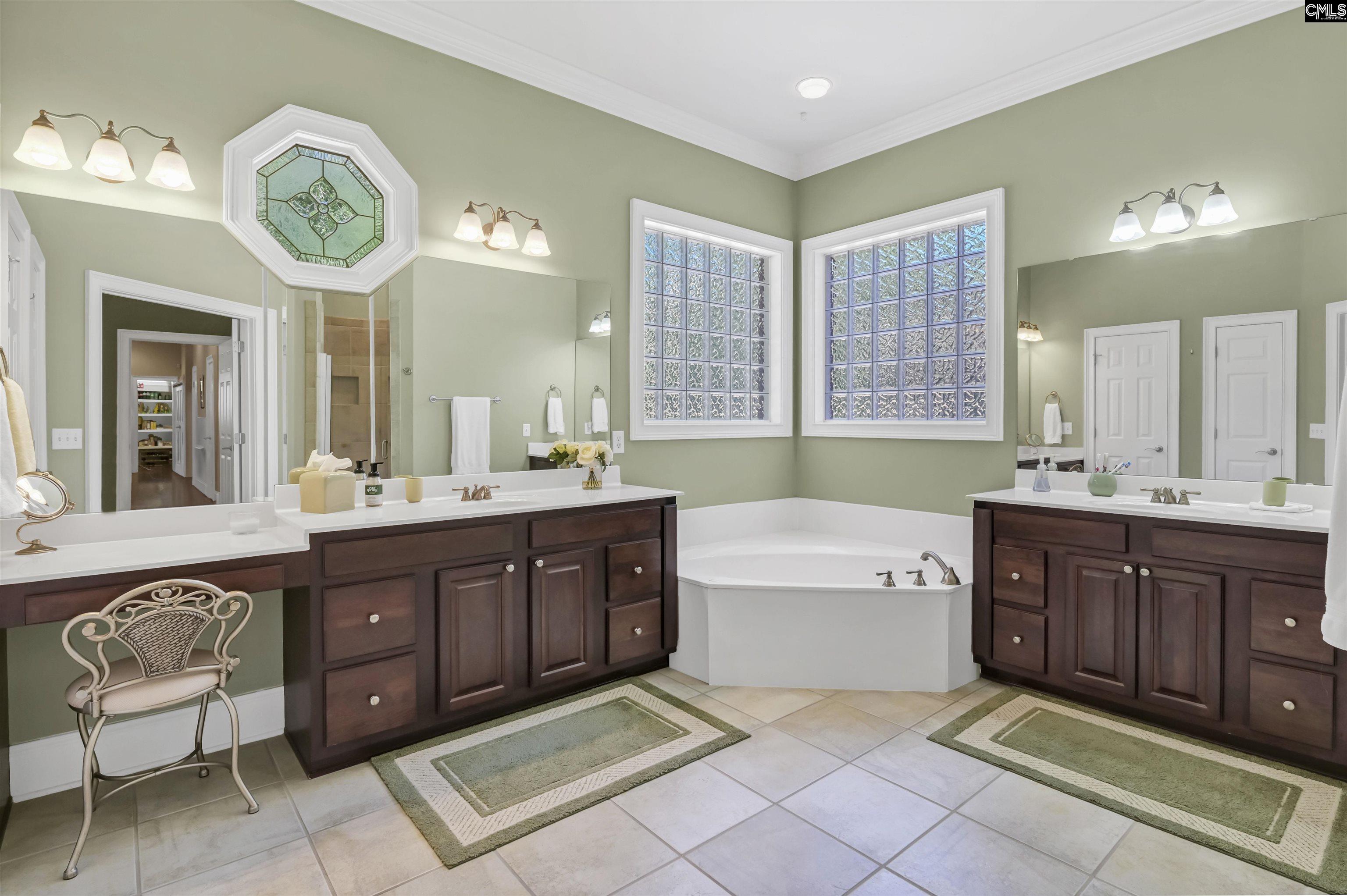 43 Wildeoak Court Columbia, SC 29223-3292