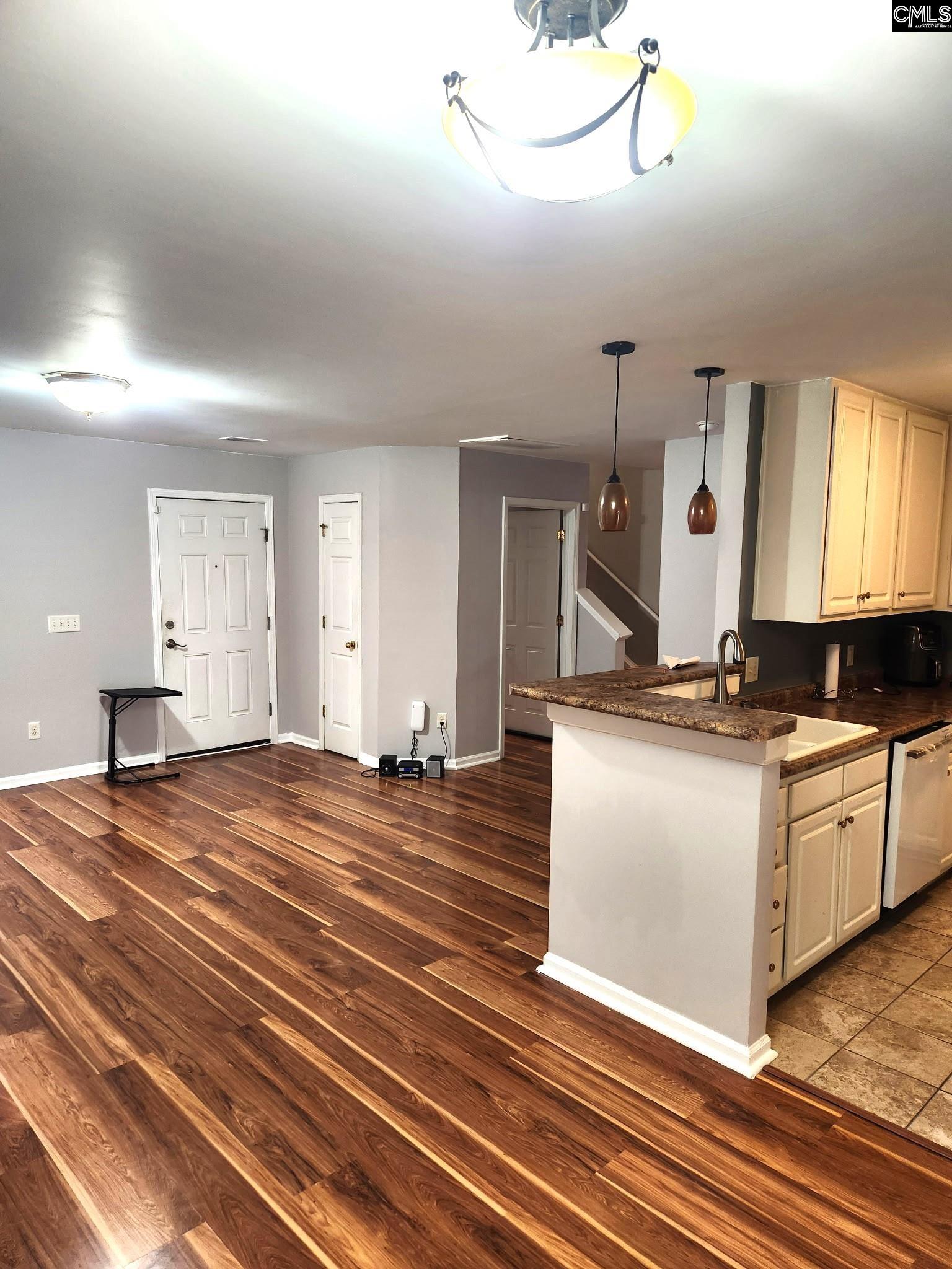 216 Elders Pond Drive Columbia, SC 29229