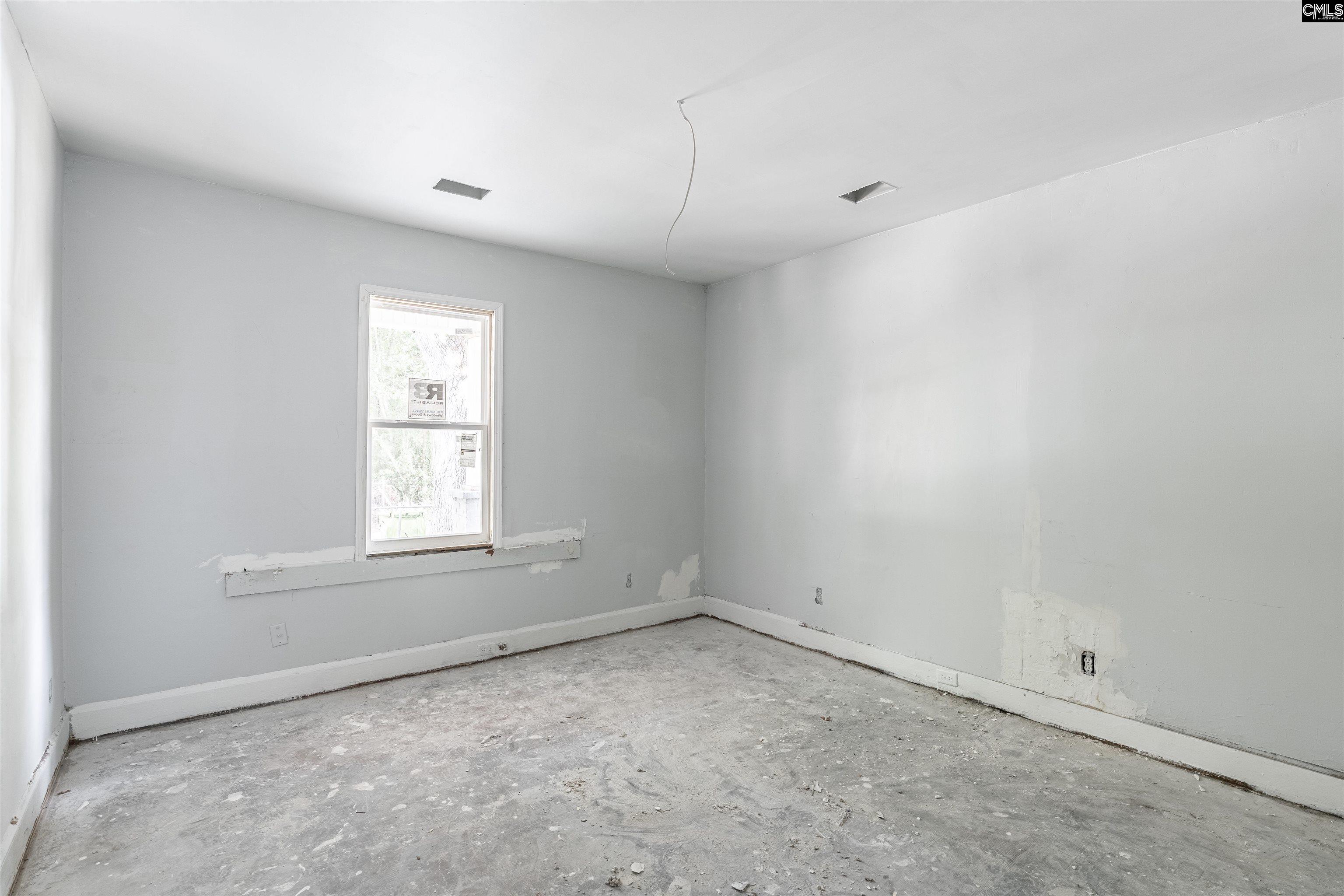 2714 Brady Street Columbia, SC 29204