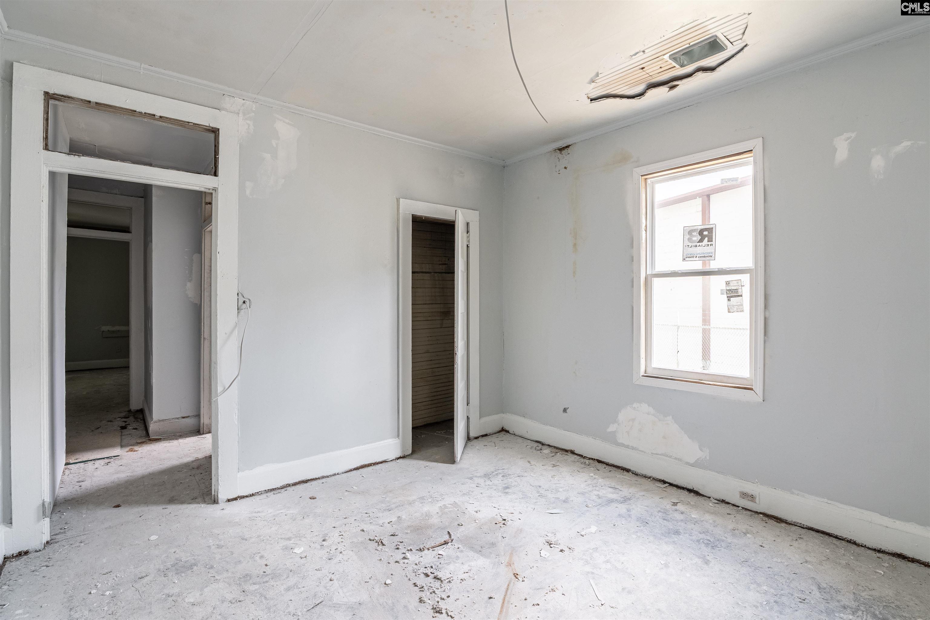 2714 Brady Street Columbia, SC 29204
