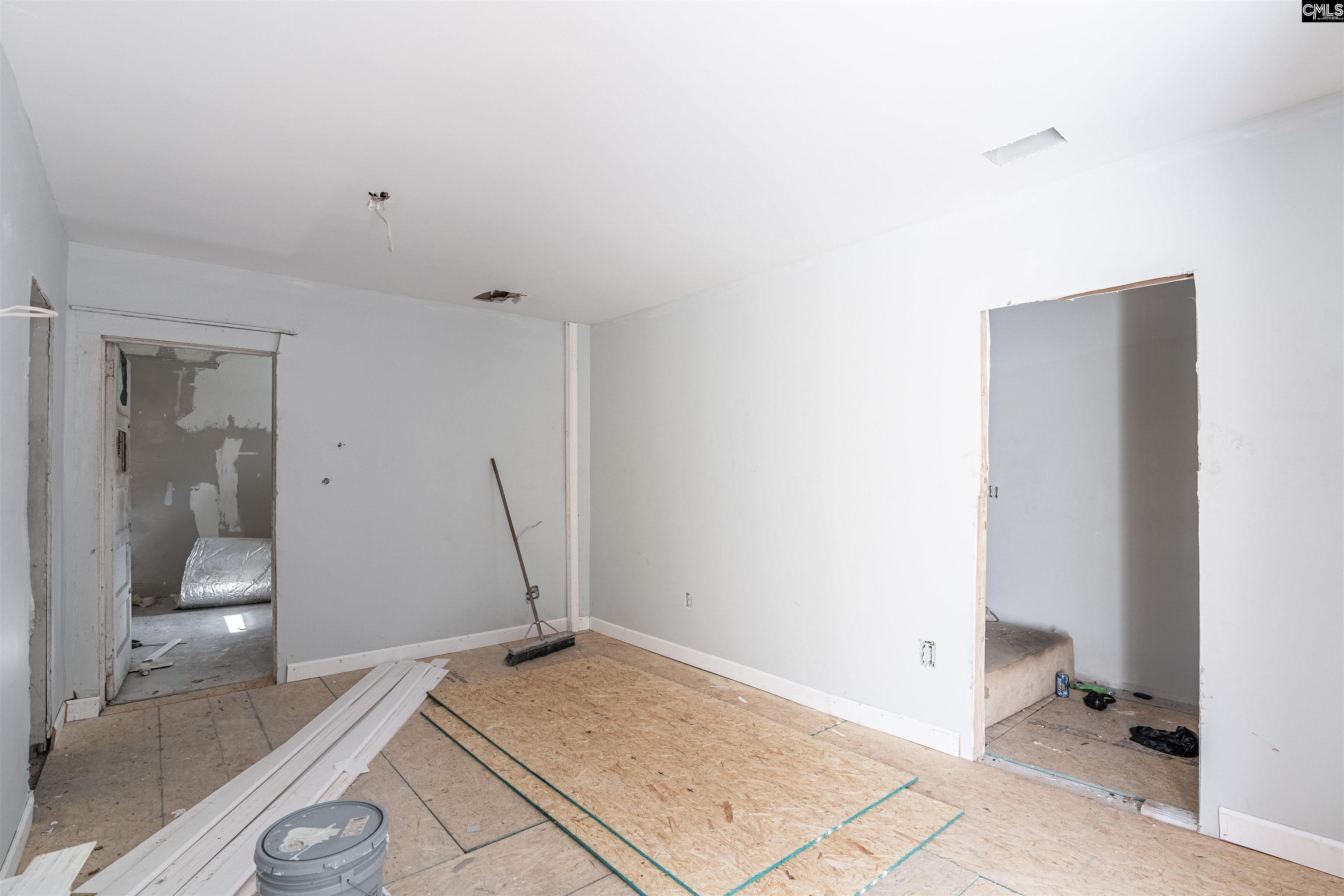 2714 Brady Street Columbia, SC 29204