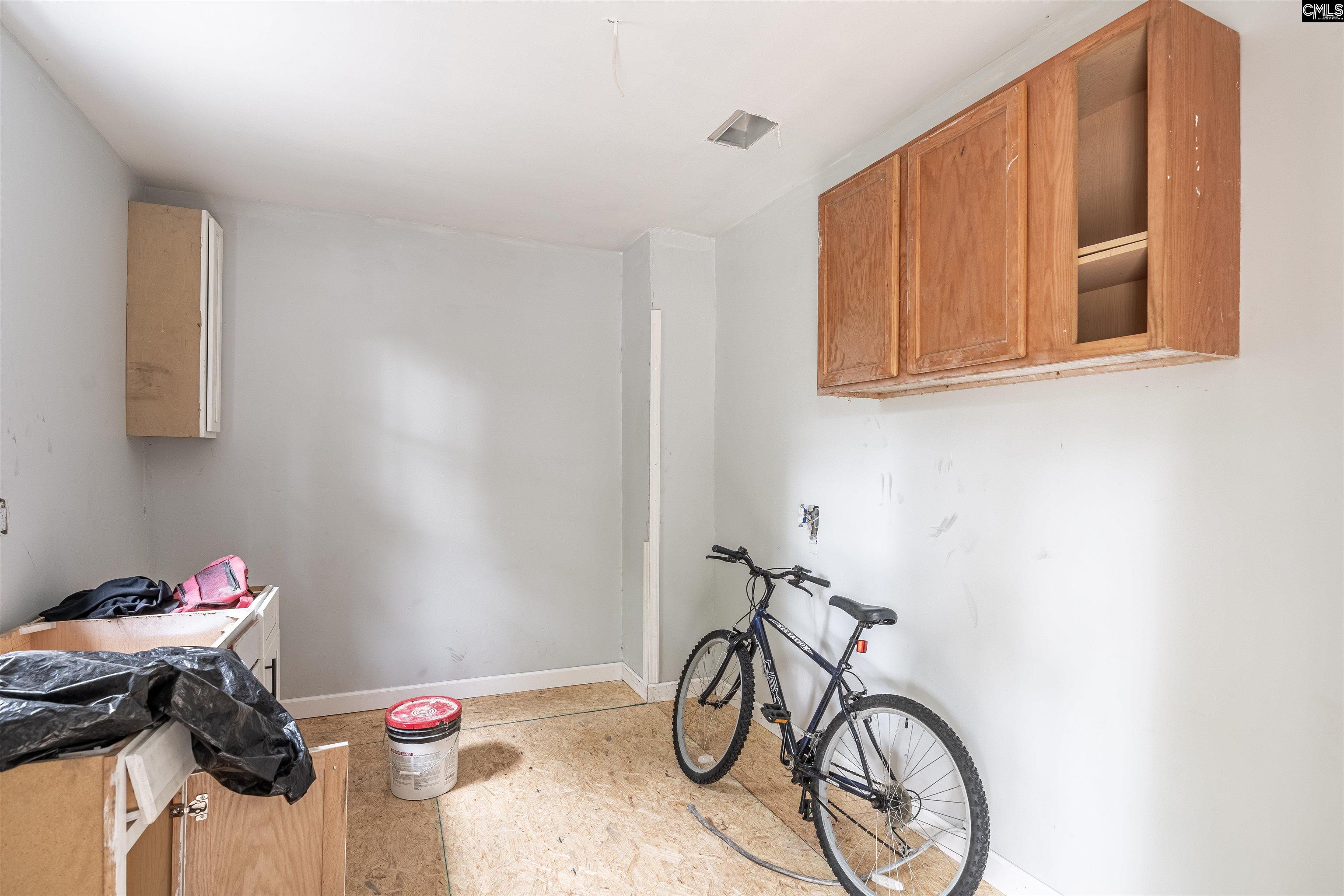 2714 Brady Street Columbia, SC 29204