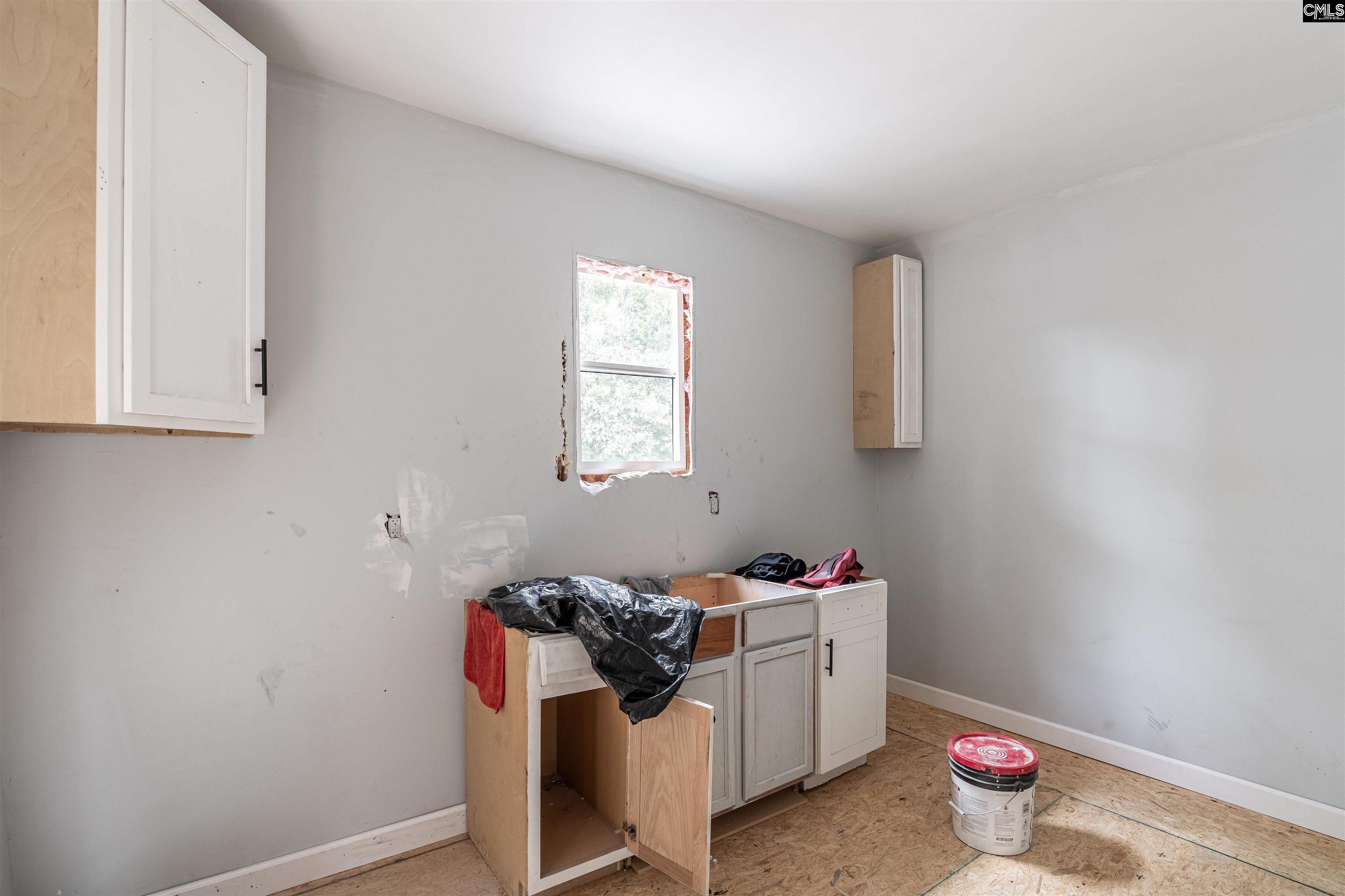 2714 Brady Street Columbia, SC 29204