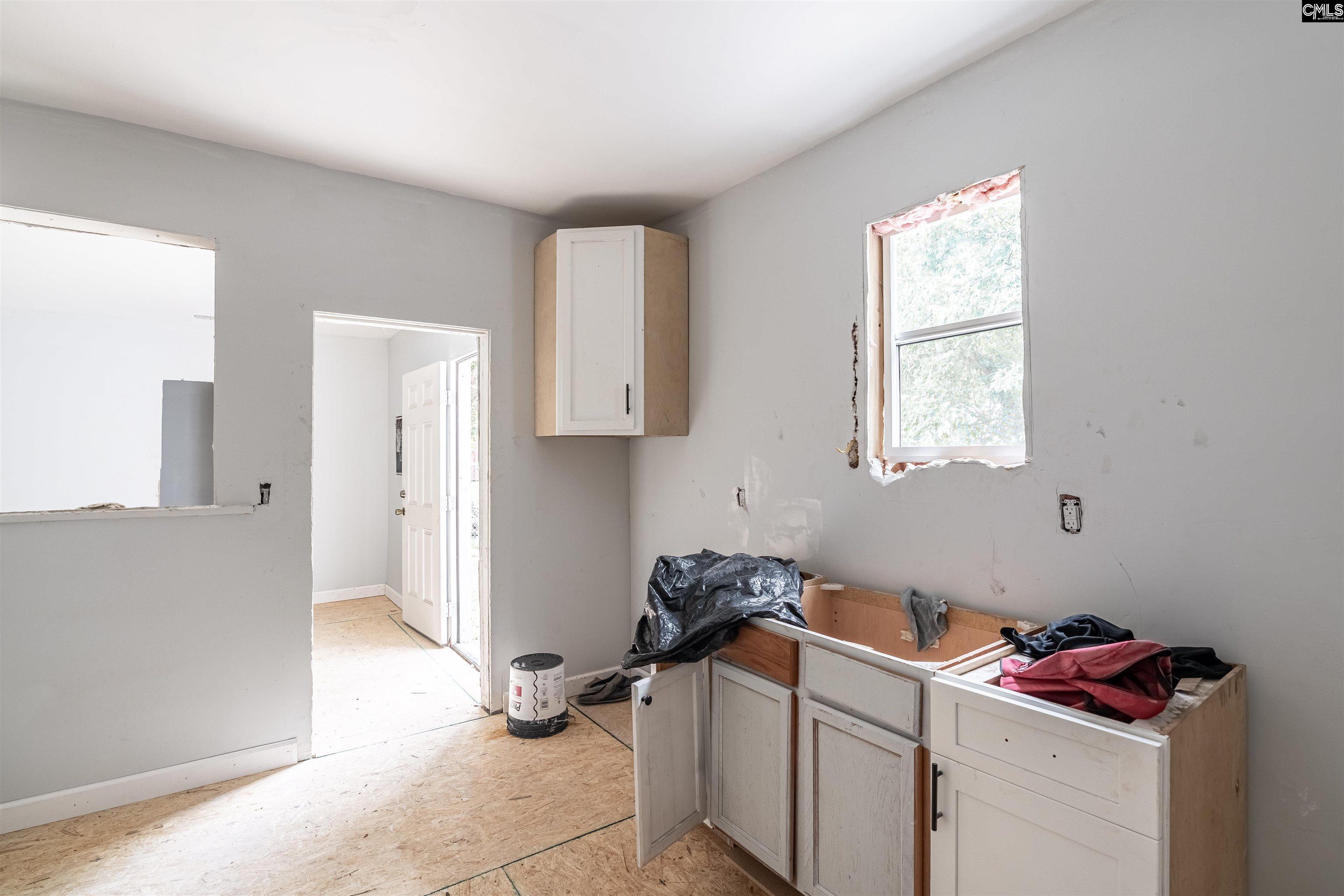 2714 Brady Street Columbia, SC 29204