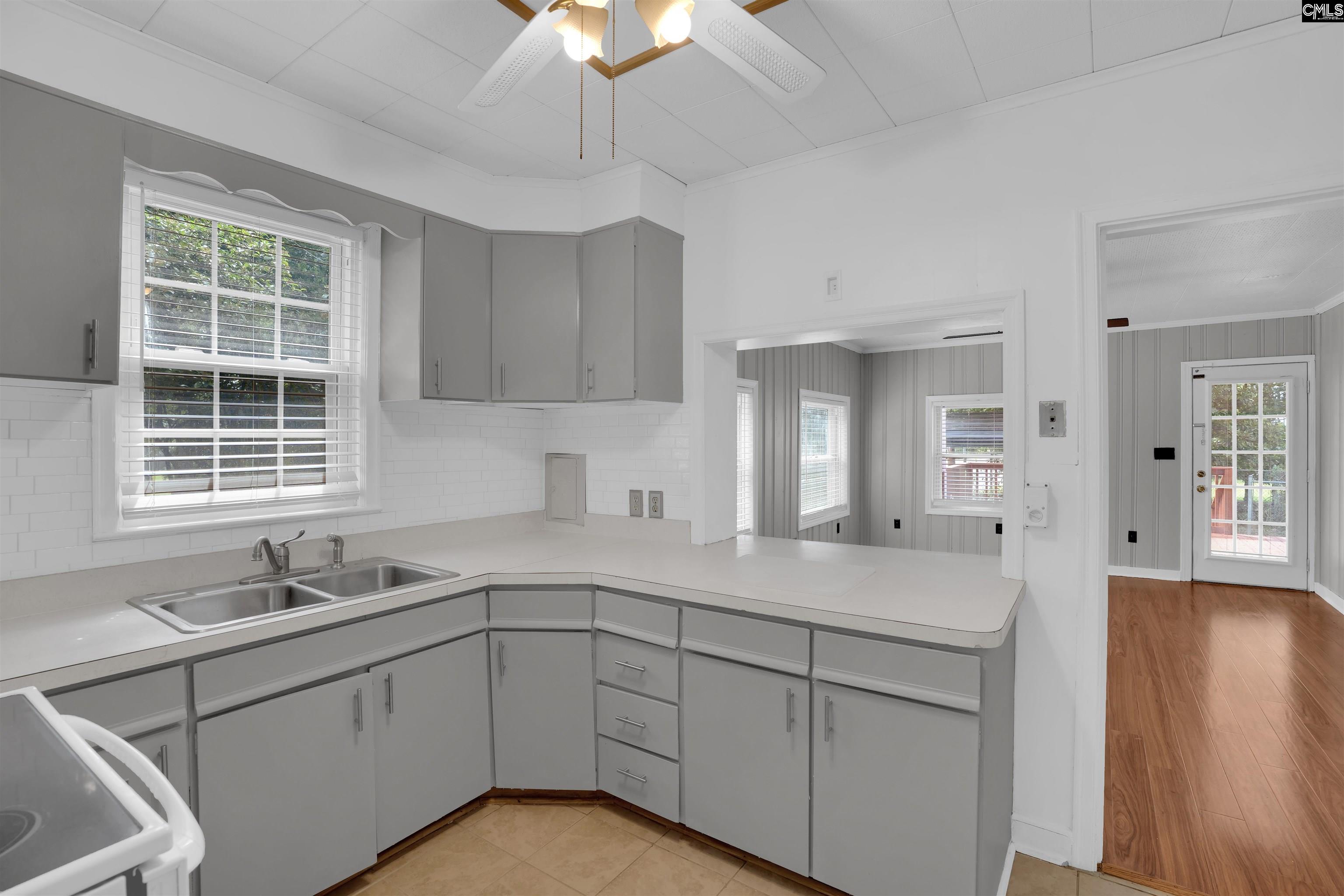2948 Hope Avenue Columbia, SC 29205