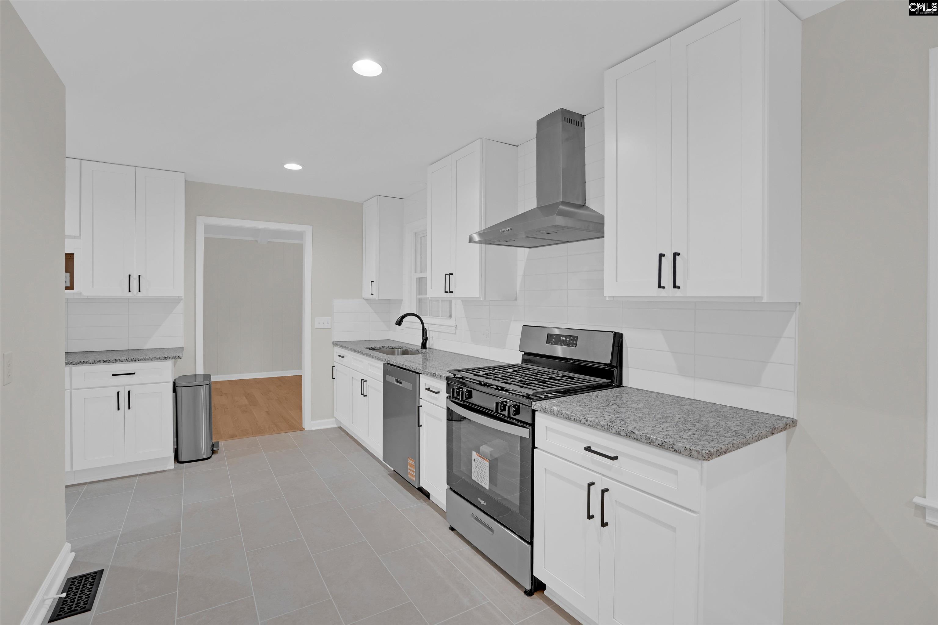 112 Lyndhurst Court Columbia, SC 29212